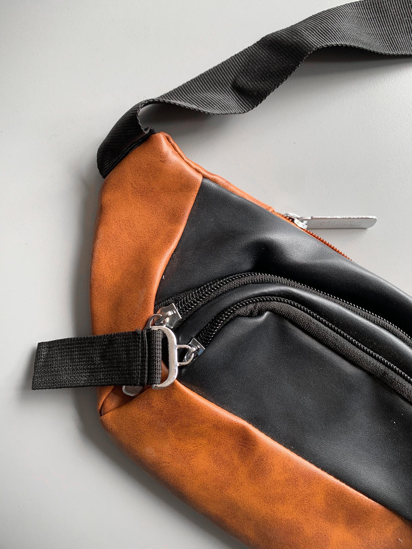 Orugn Waist Bag