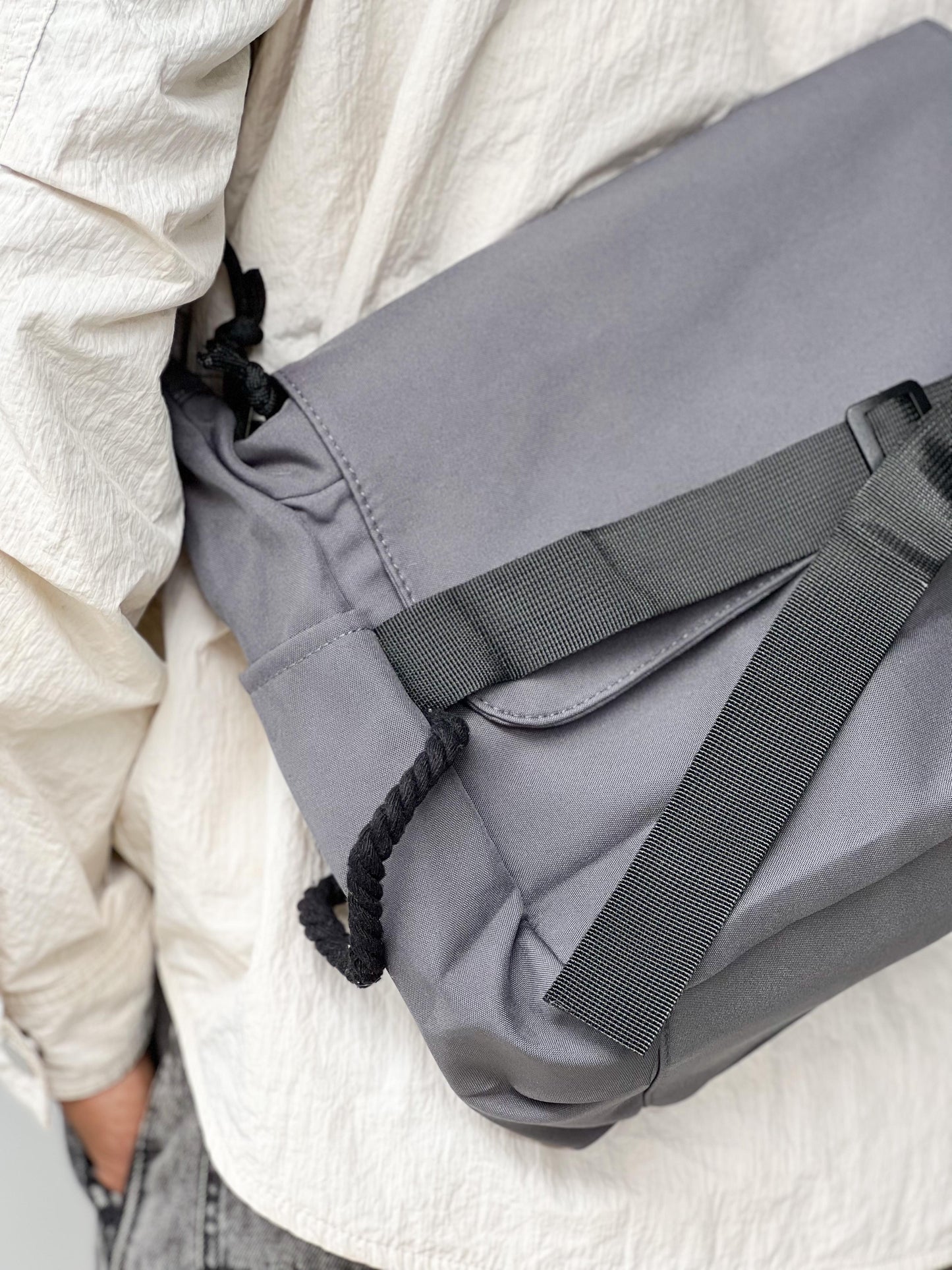 Cinder Pack messenger