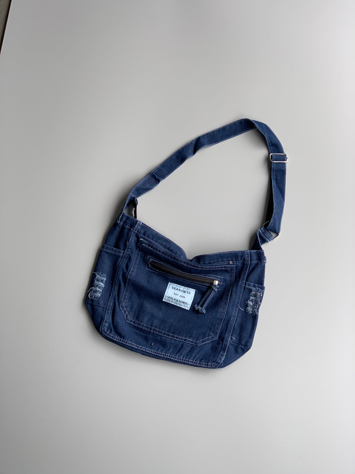 SEASCN-12 Denim Messenger