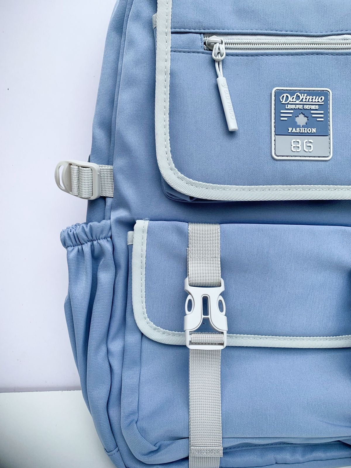 Welgudo Im Backpack