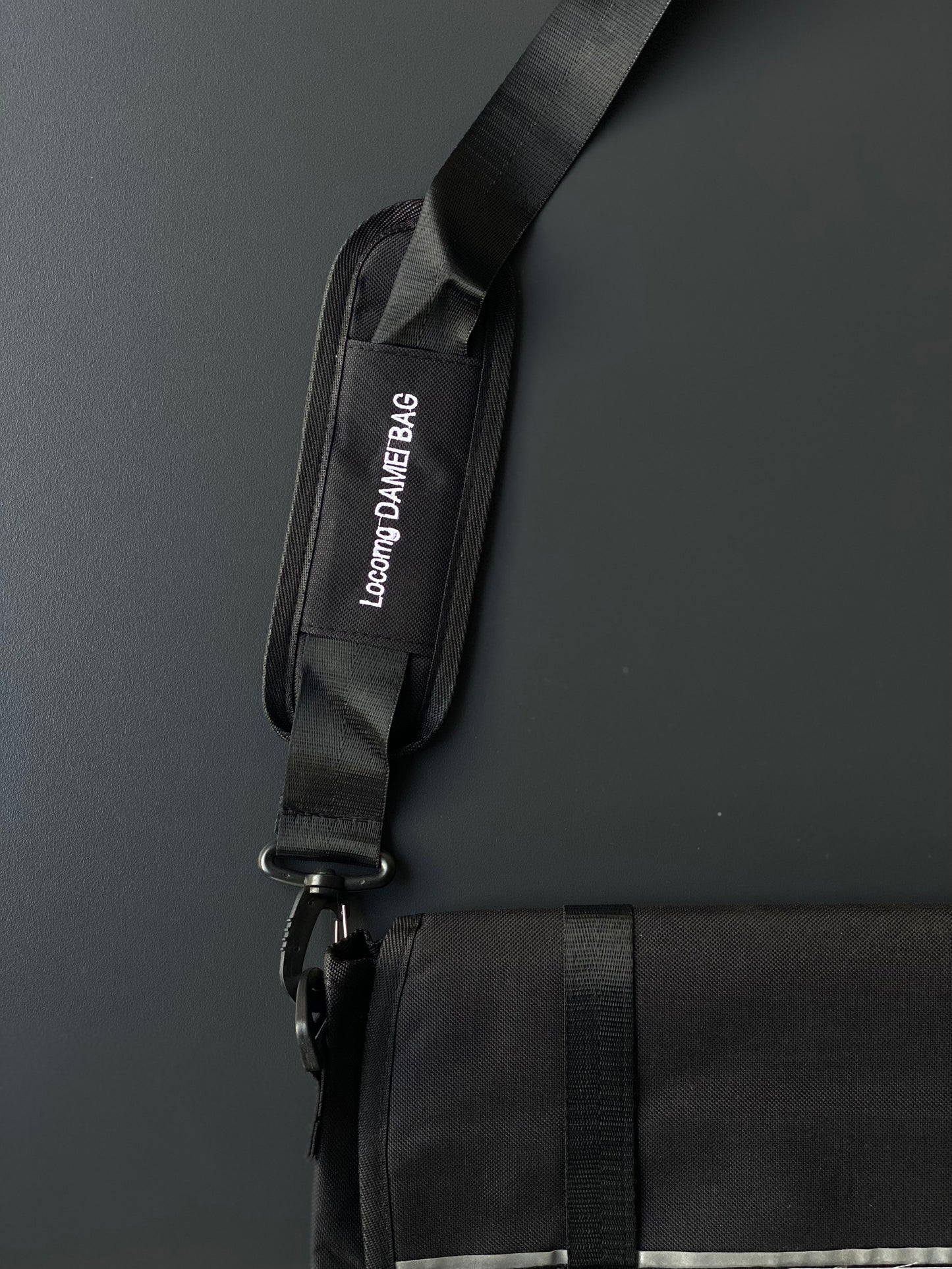 Champ de Messenger Bag