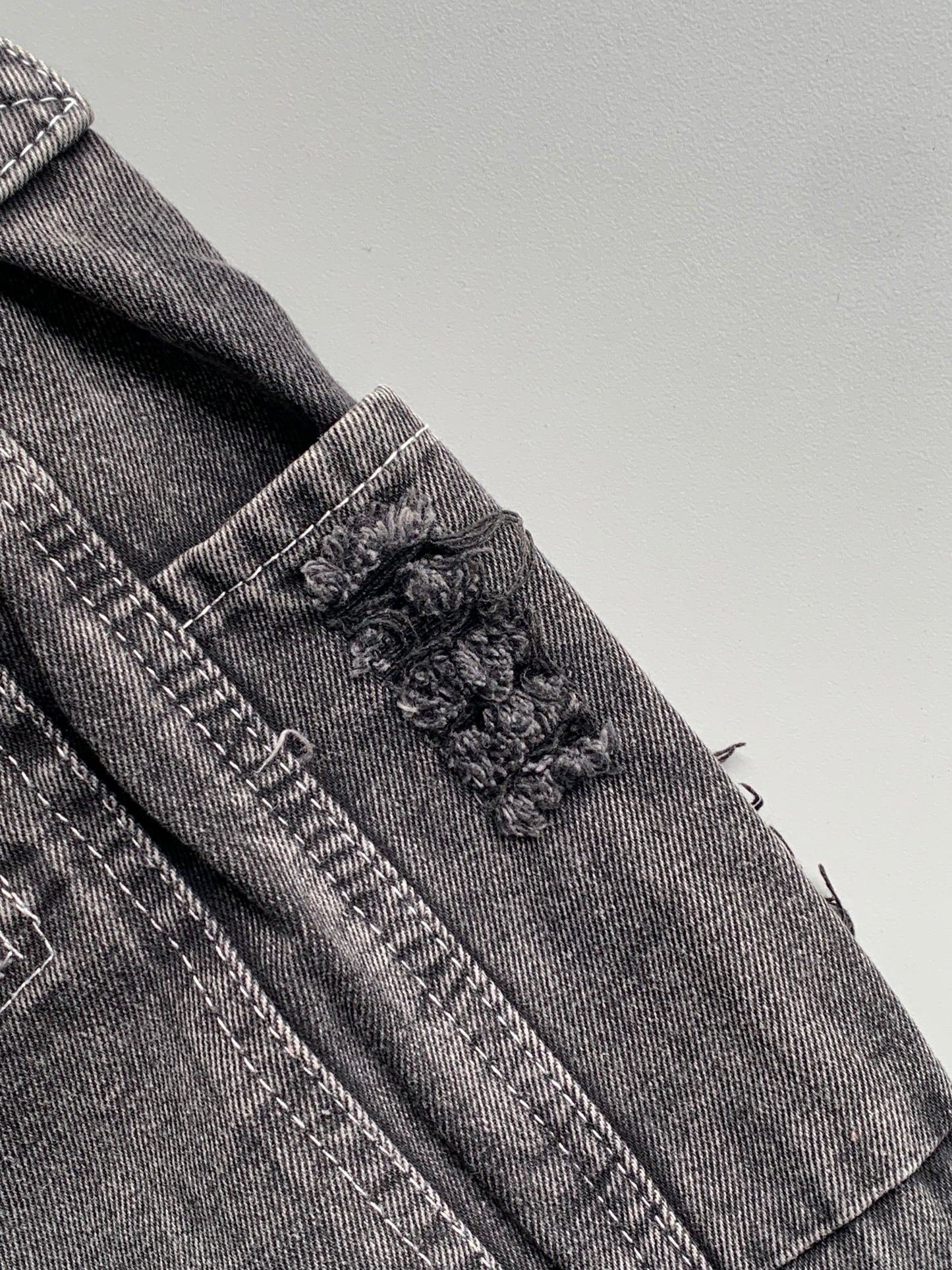 SEASCN-12 Denim Messenger