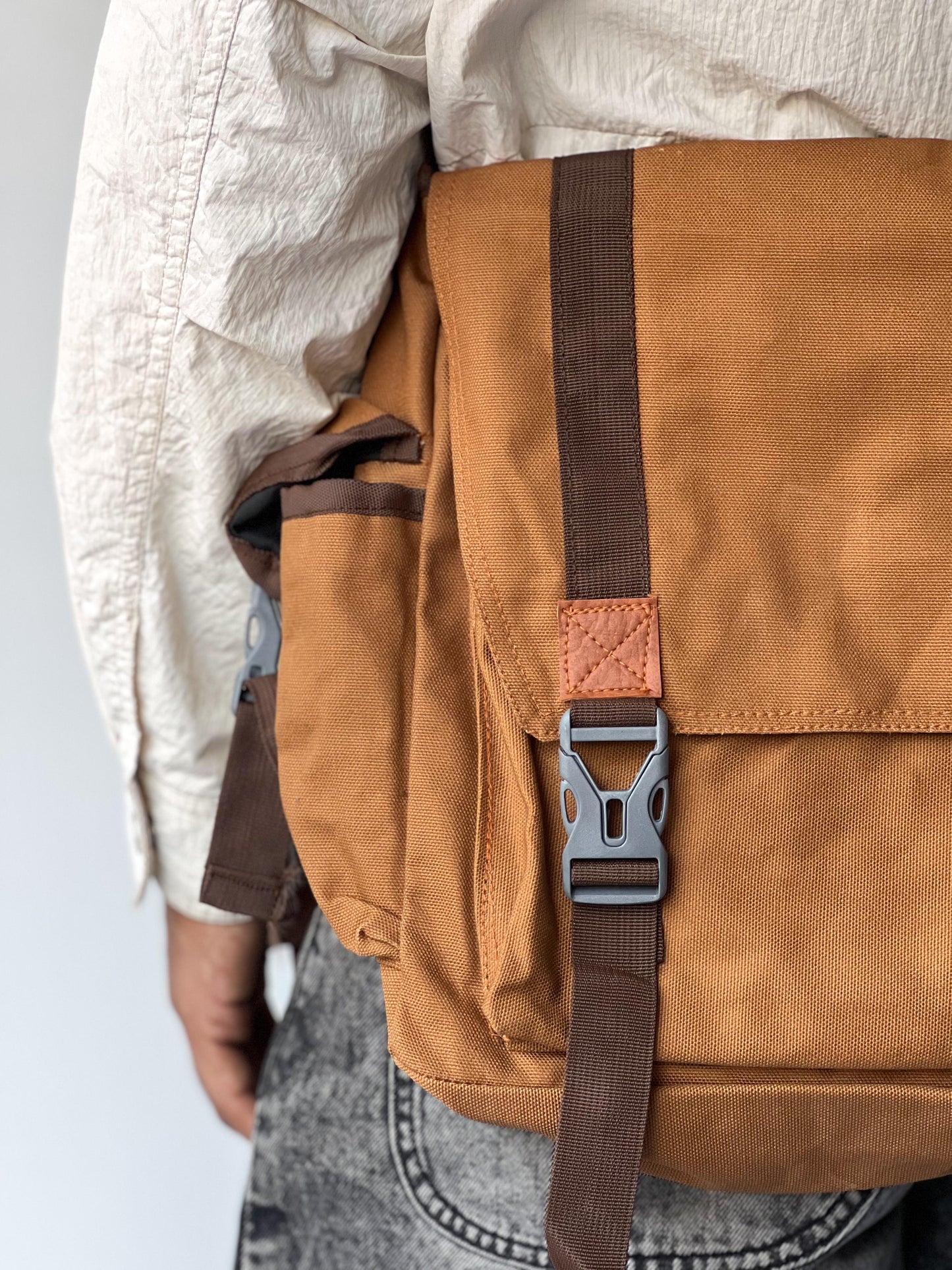 Monarch Messenger