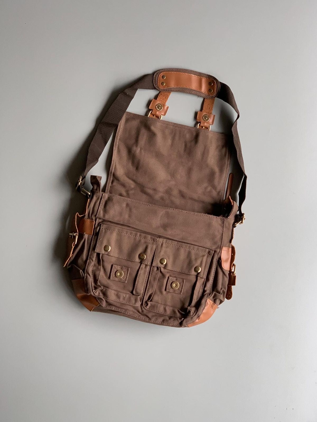 Heritage Vintage Messenger