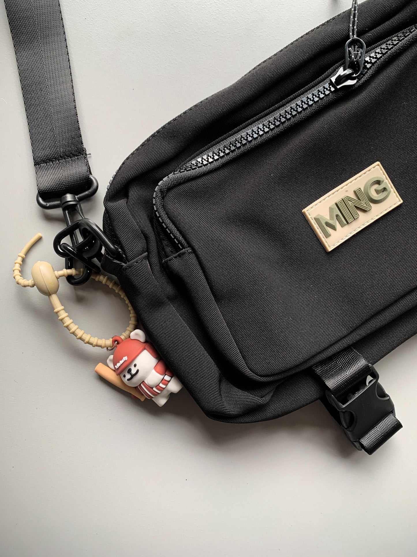 Ming Imp Small Sling