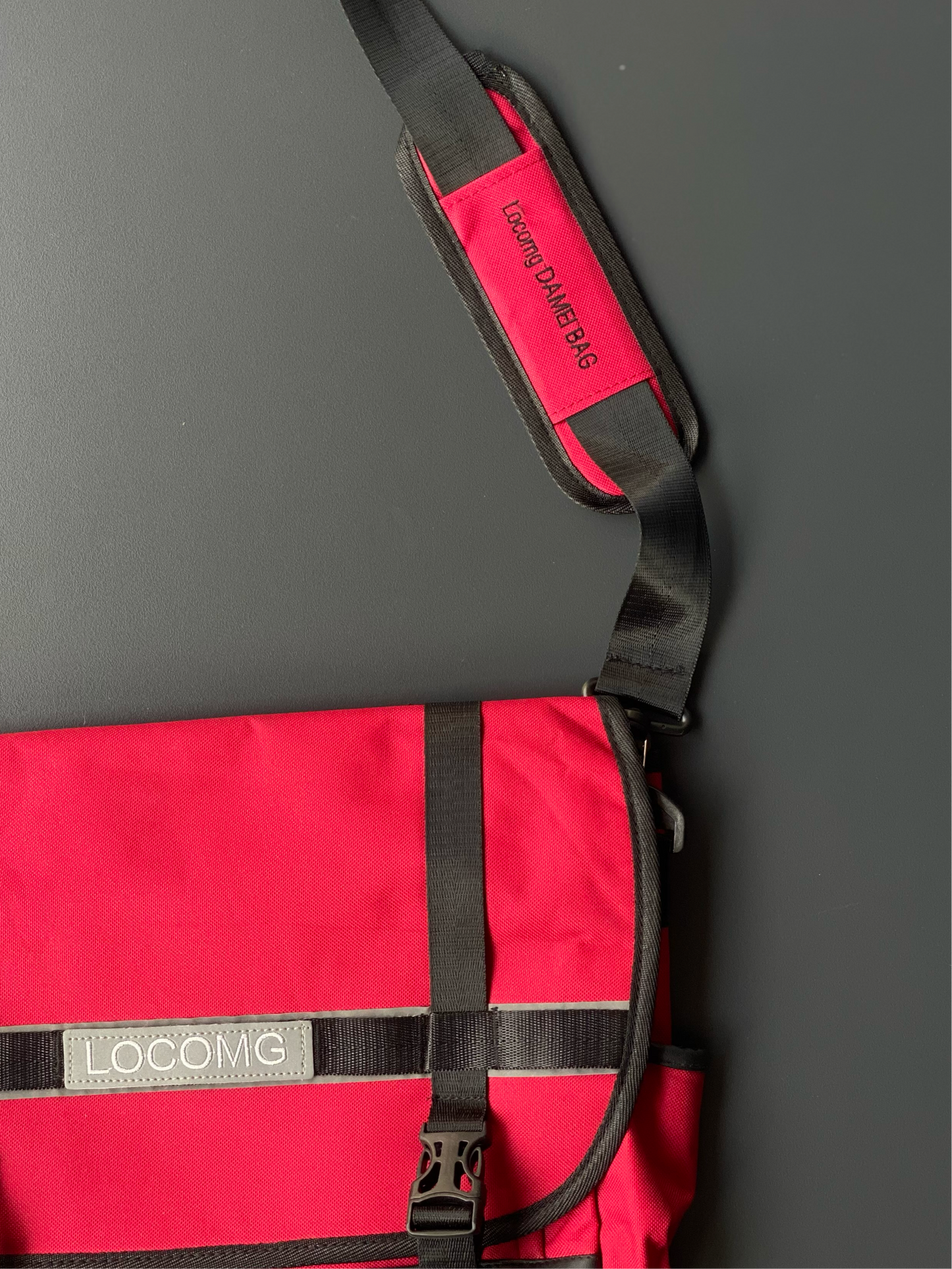 Champ de Messenger Bag