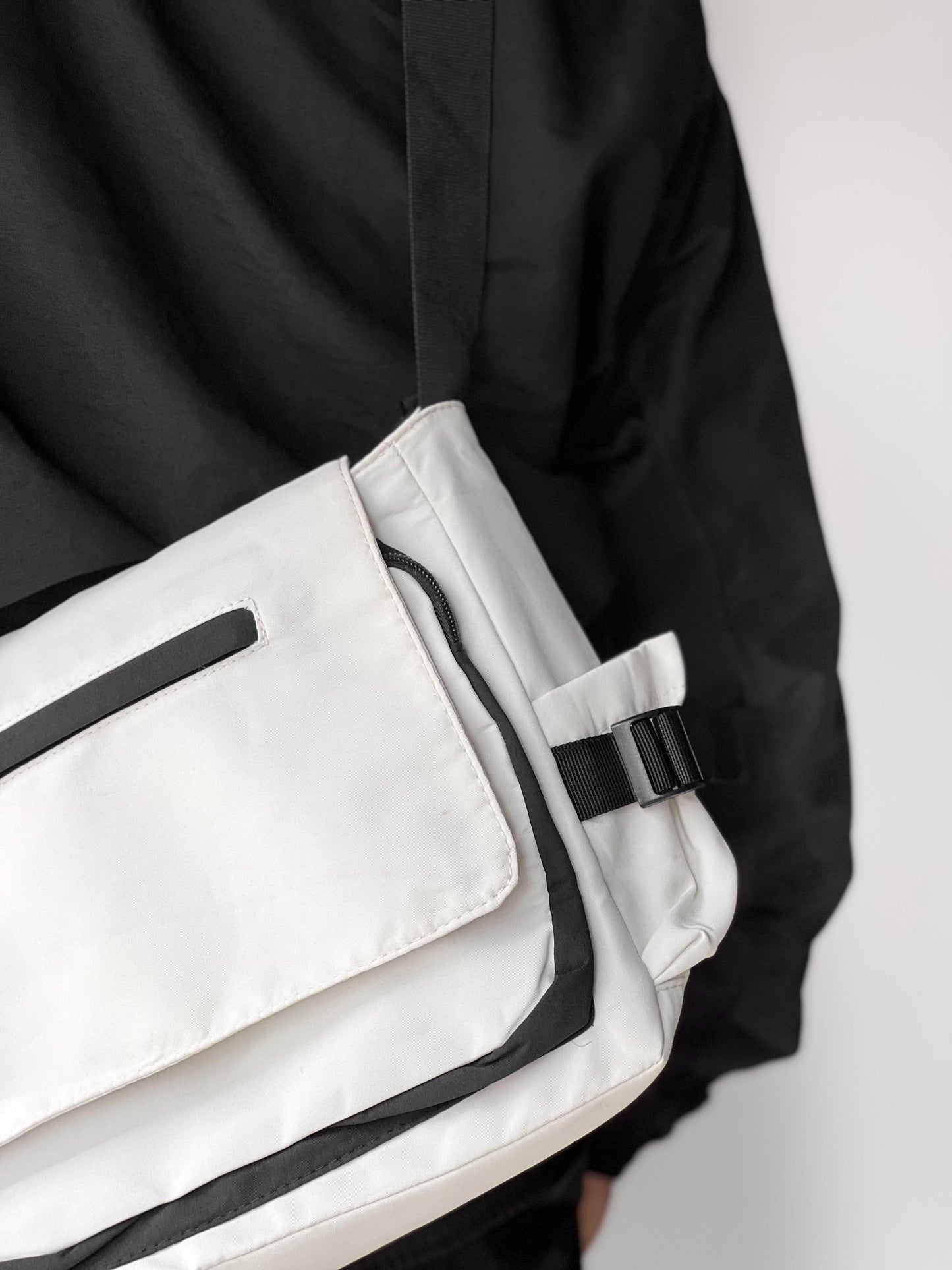 Axiom porter messenger