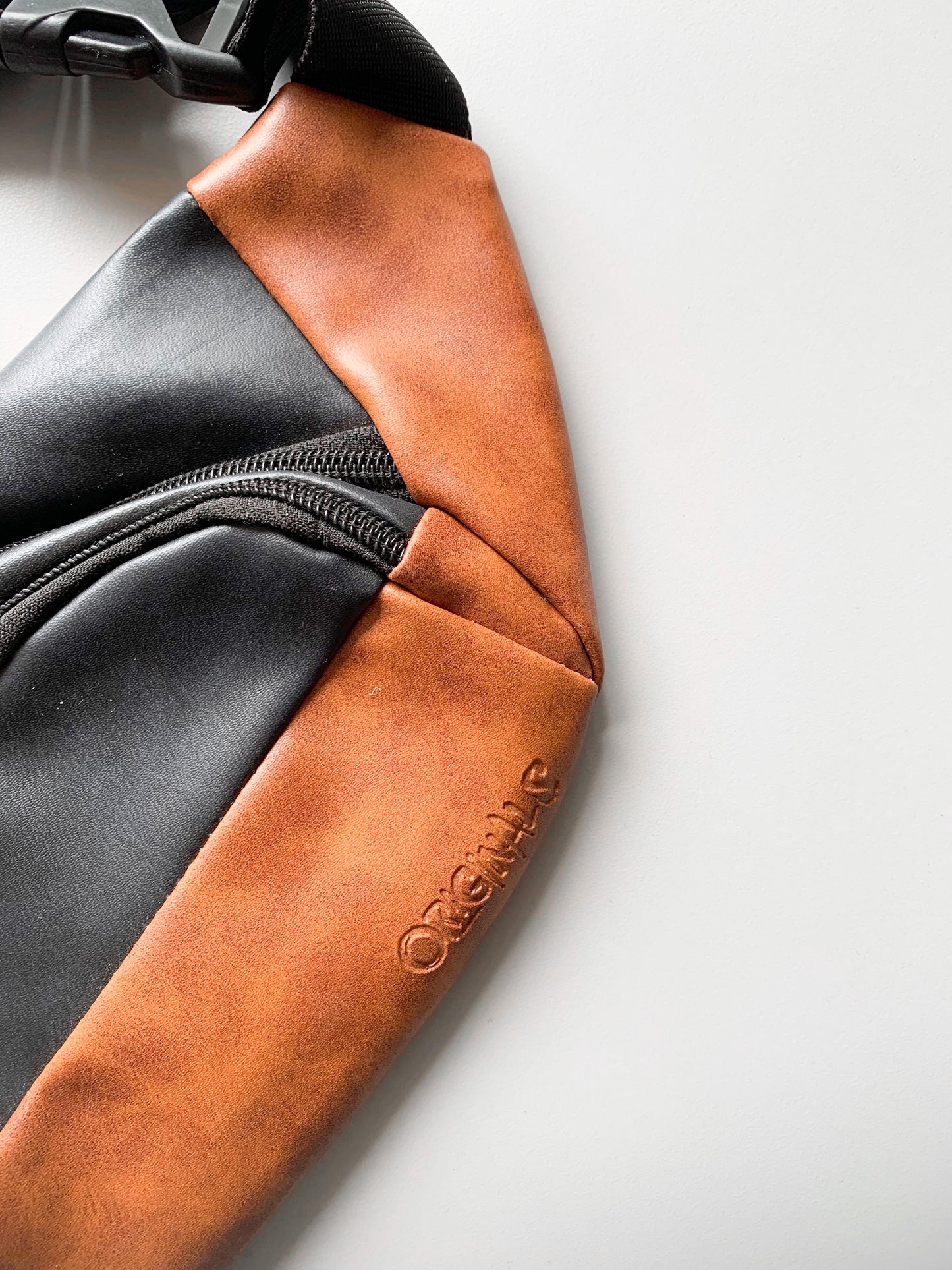 Orugn Waist Bag