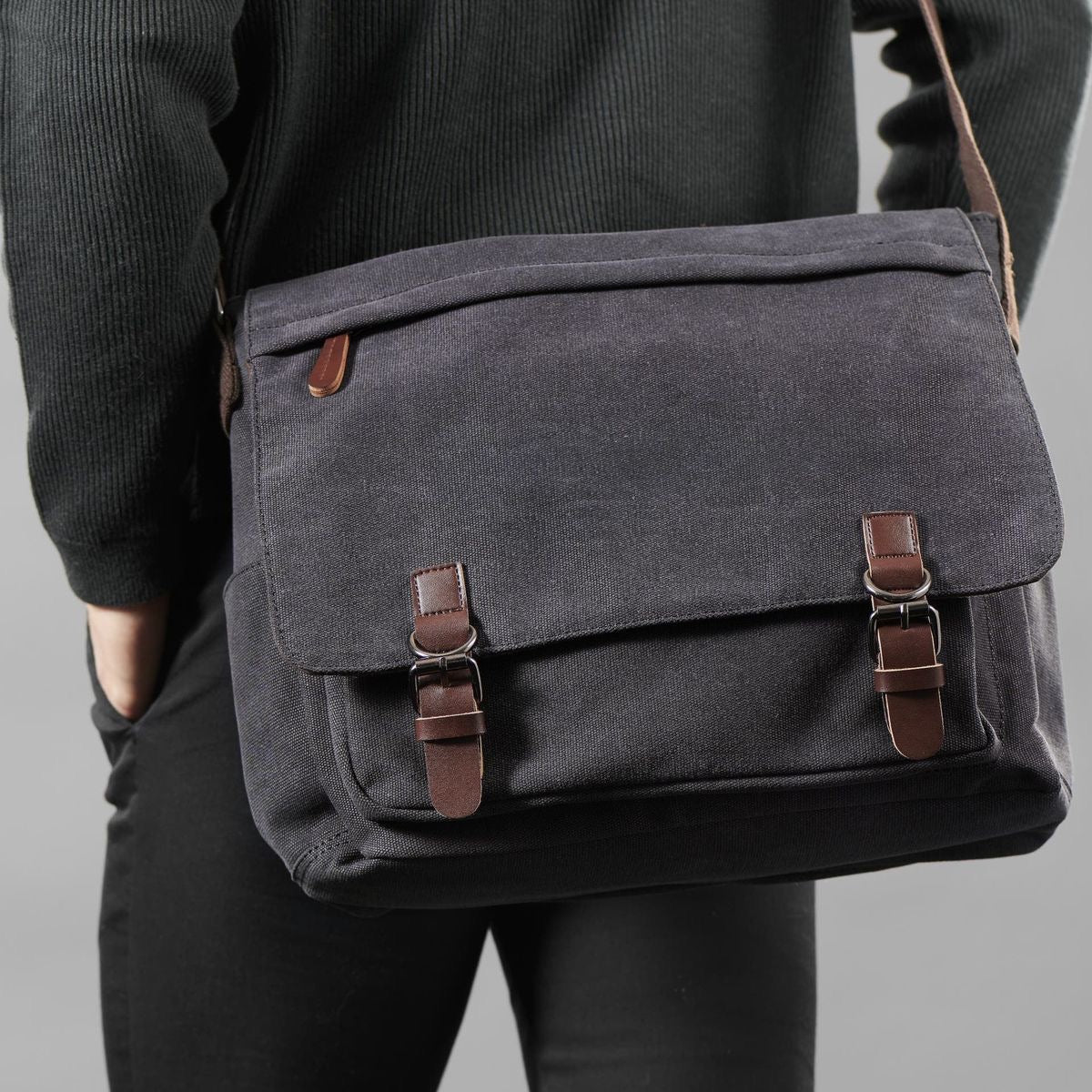 Hest Erl Vintage Messenger