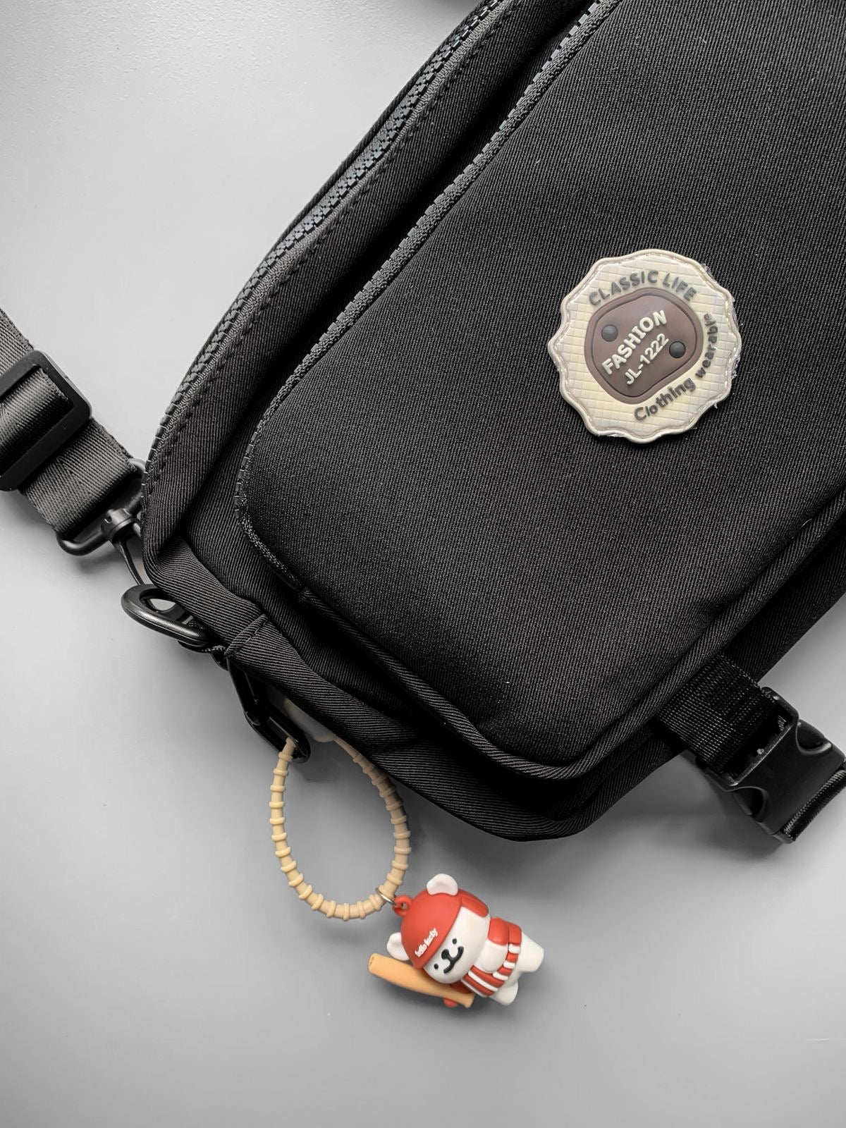 Onetwe Small Sling