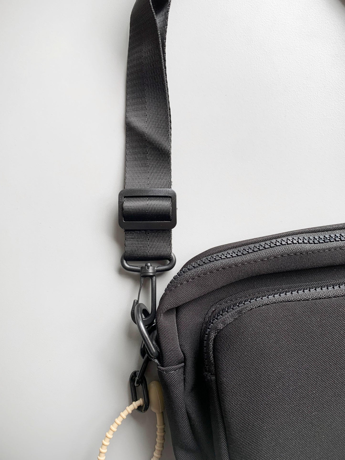 Ming Small Sling