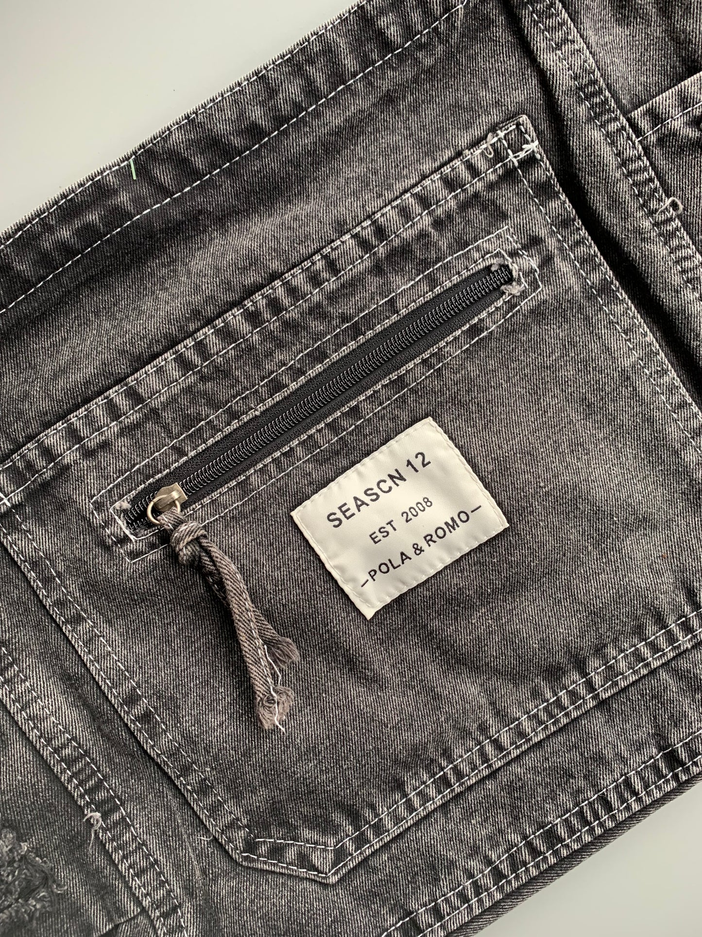 SEASCN-12 Denim Messenger