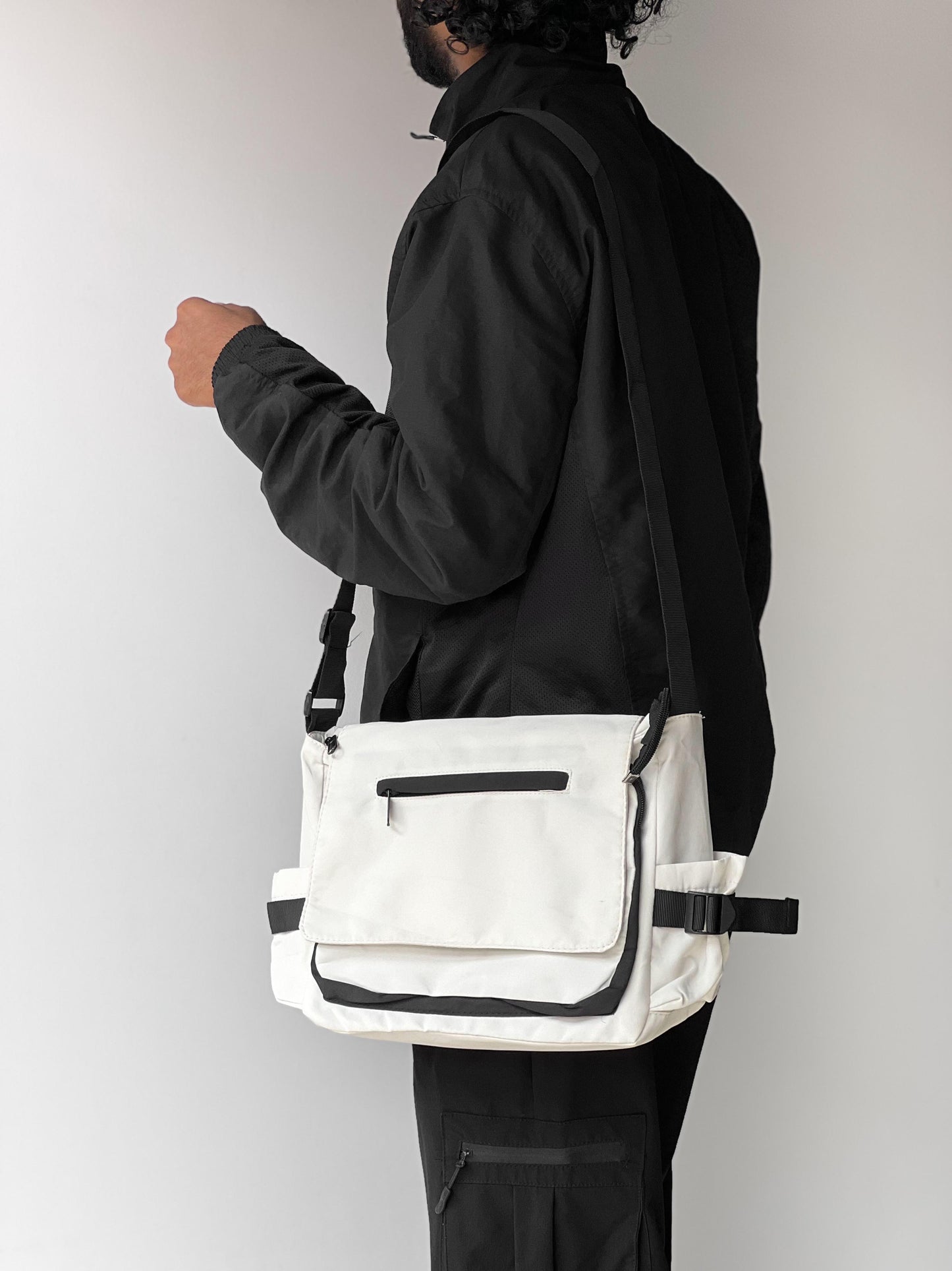 Axiom porter messenger