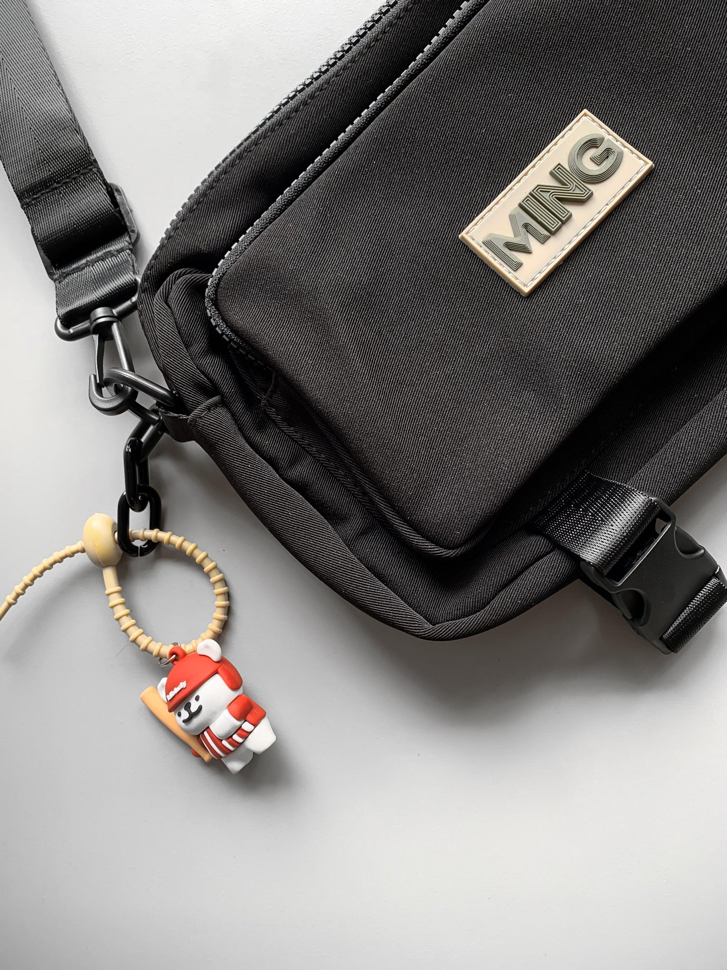 Ming Small Sling