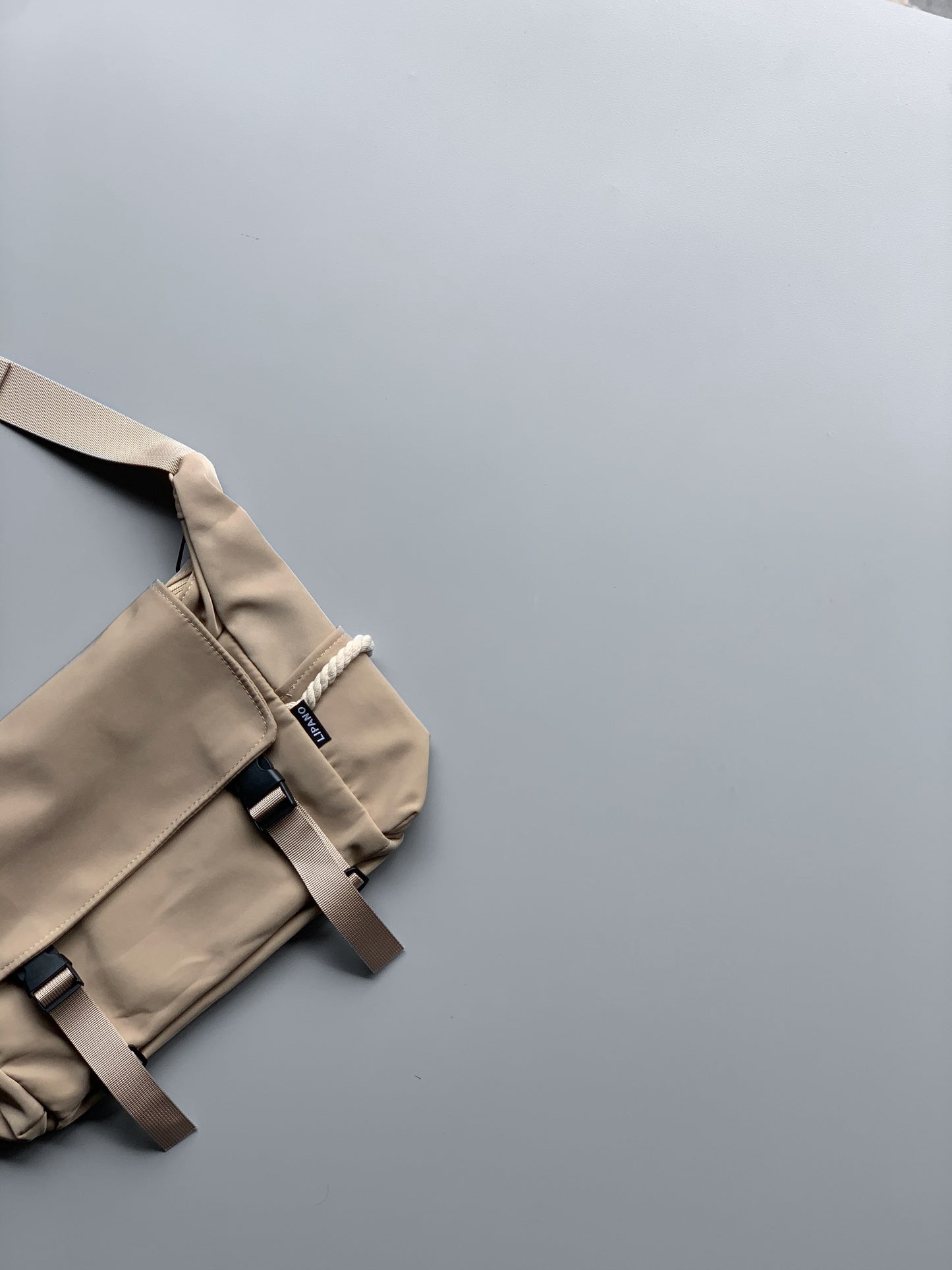 Milo Imp Messenger Bag