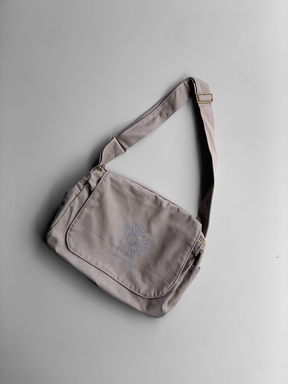 canvas messenger bag