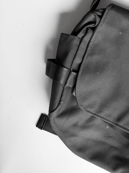 Exhan Black sling bag