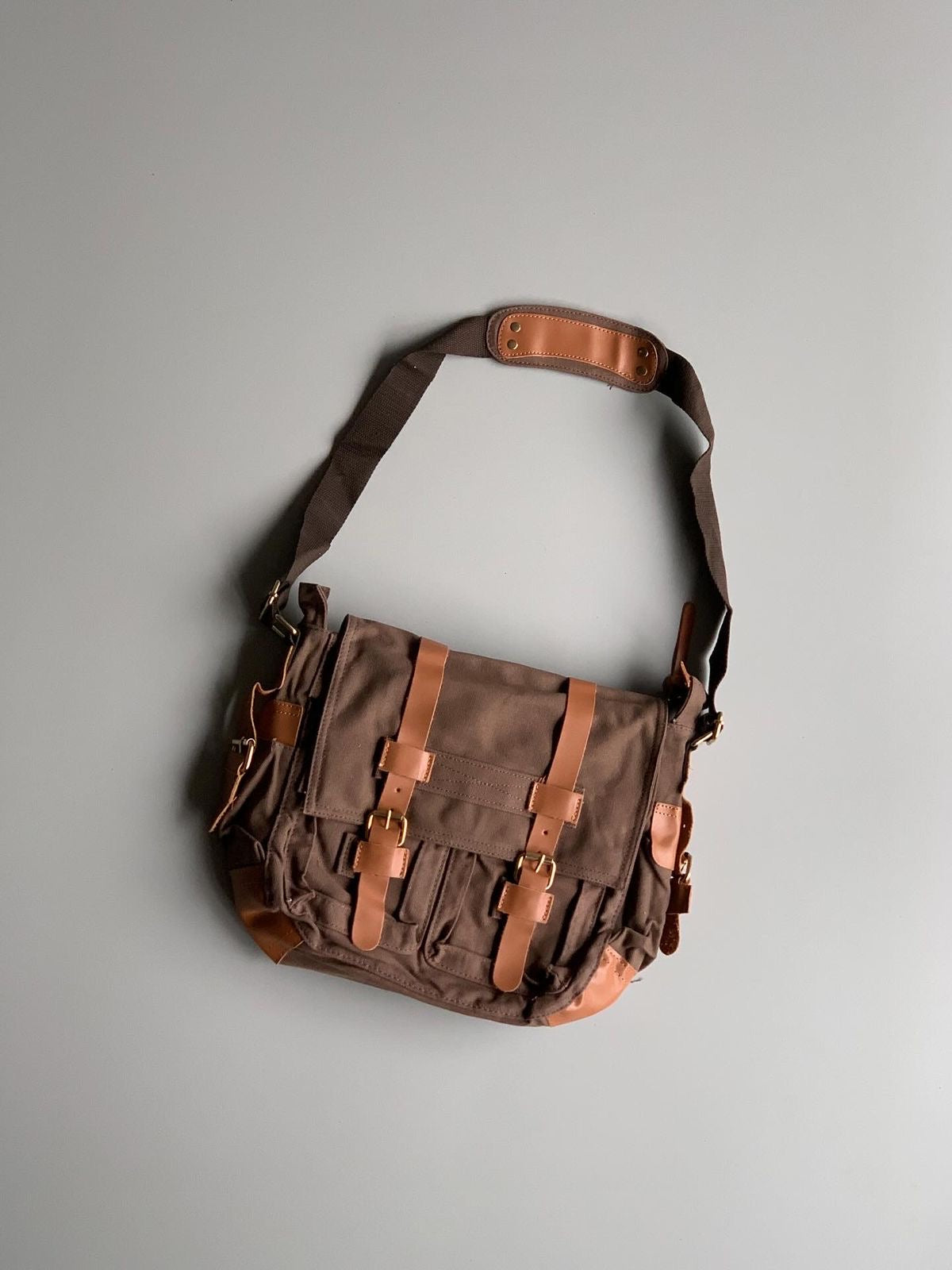 Heritage Vintage Messenger