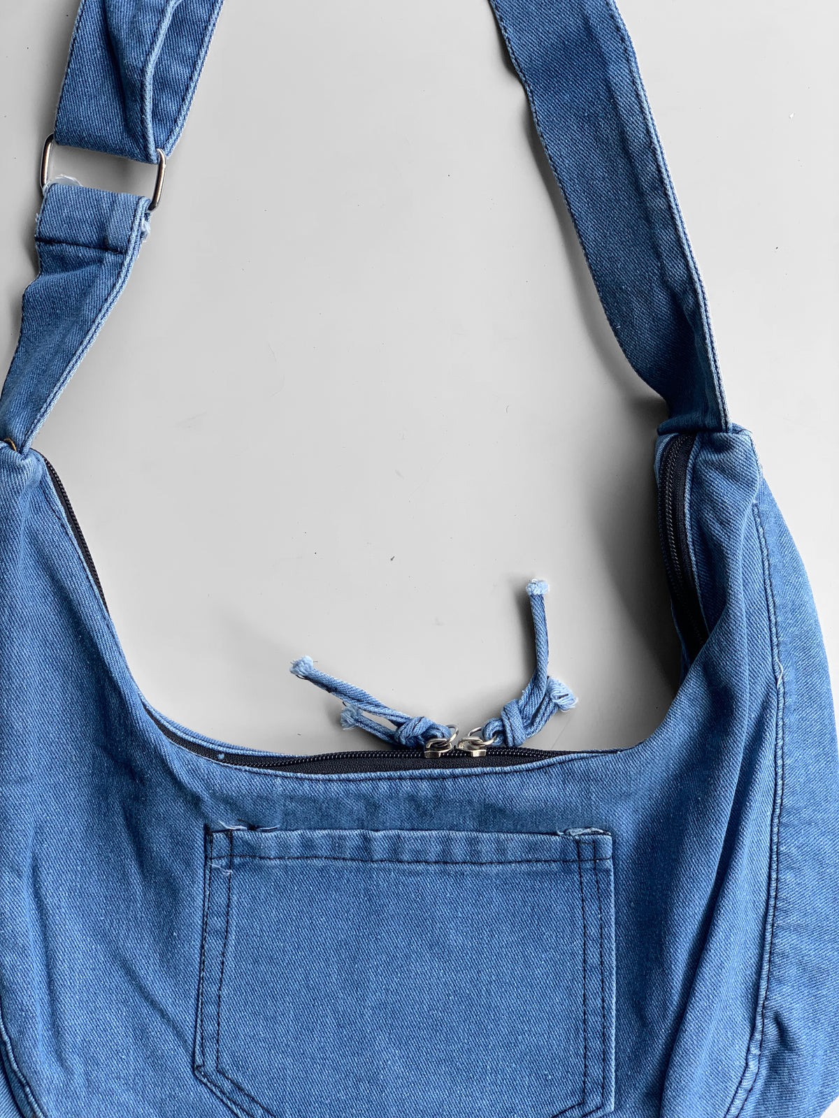 Eyuin Imp Denim Sling