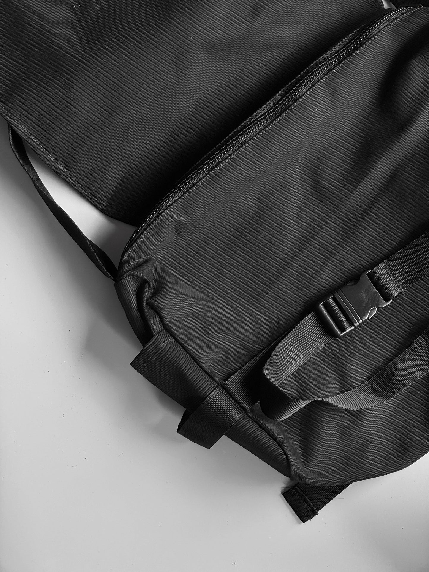 Exhan Black sling bag