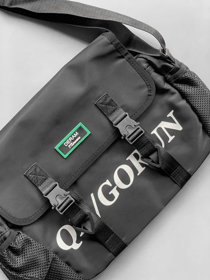 DERAM imp messenger bag
