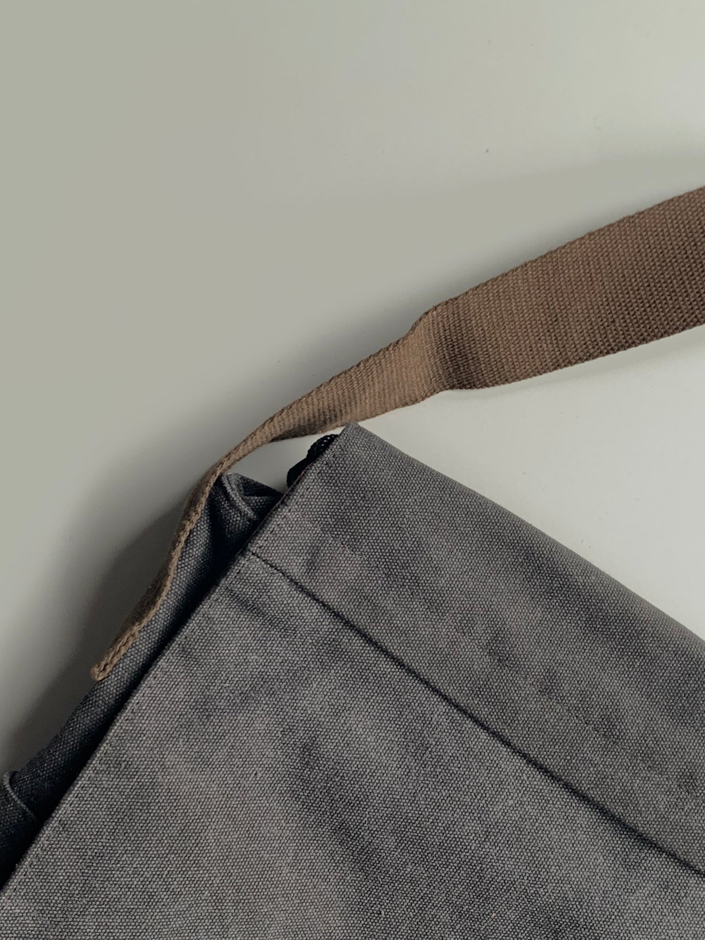 Mactso Messenger Bag