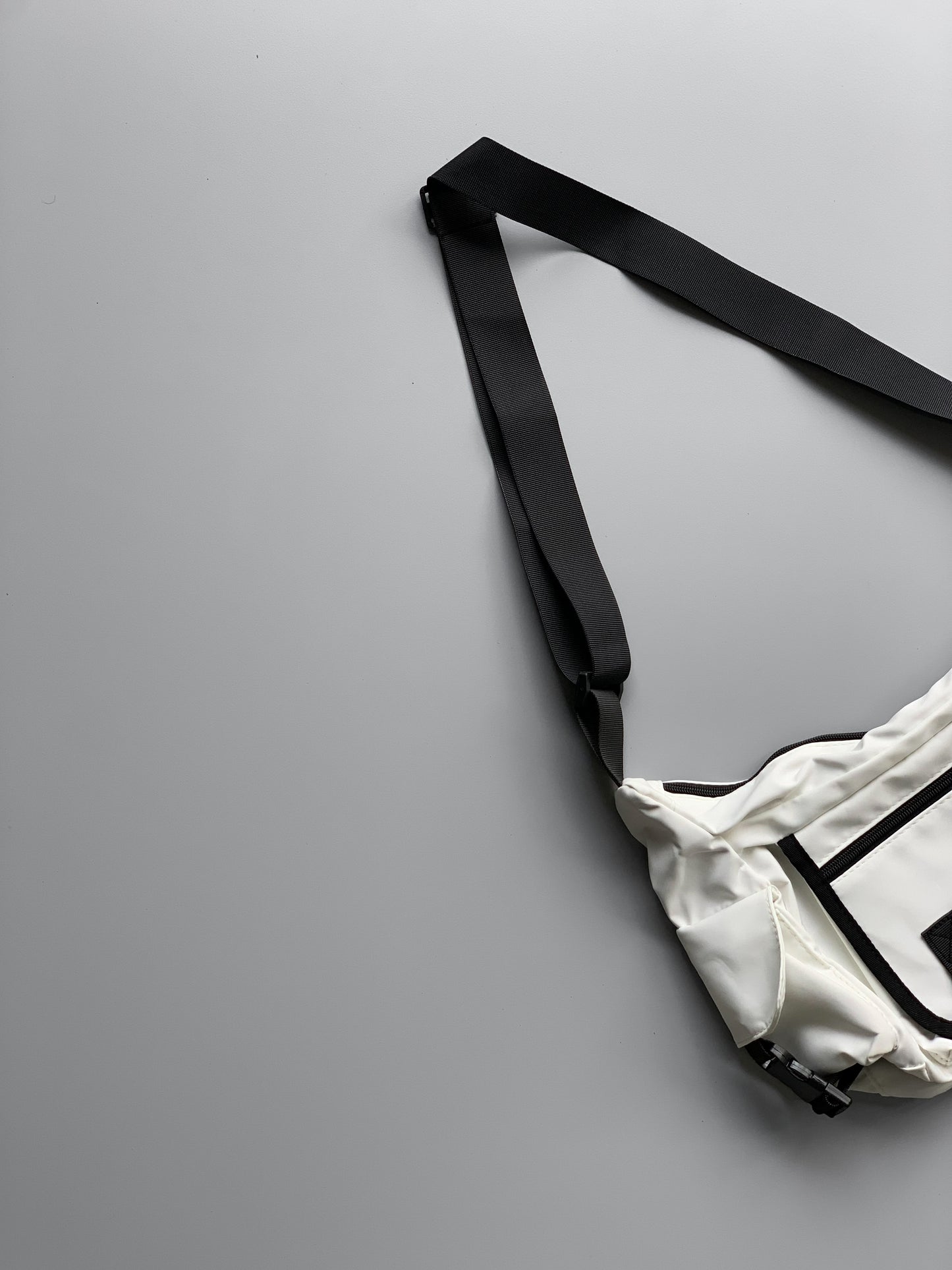 Mrmi Imp Messenger Bag