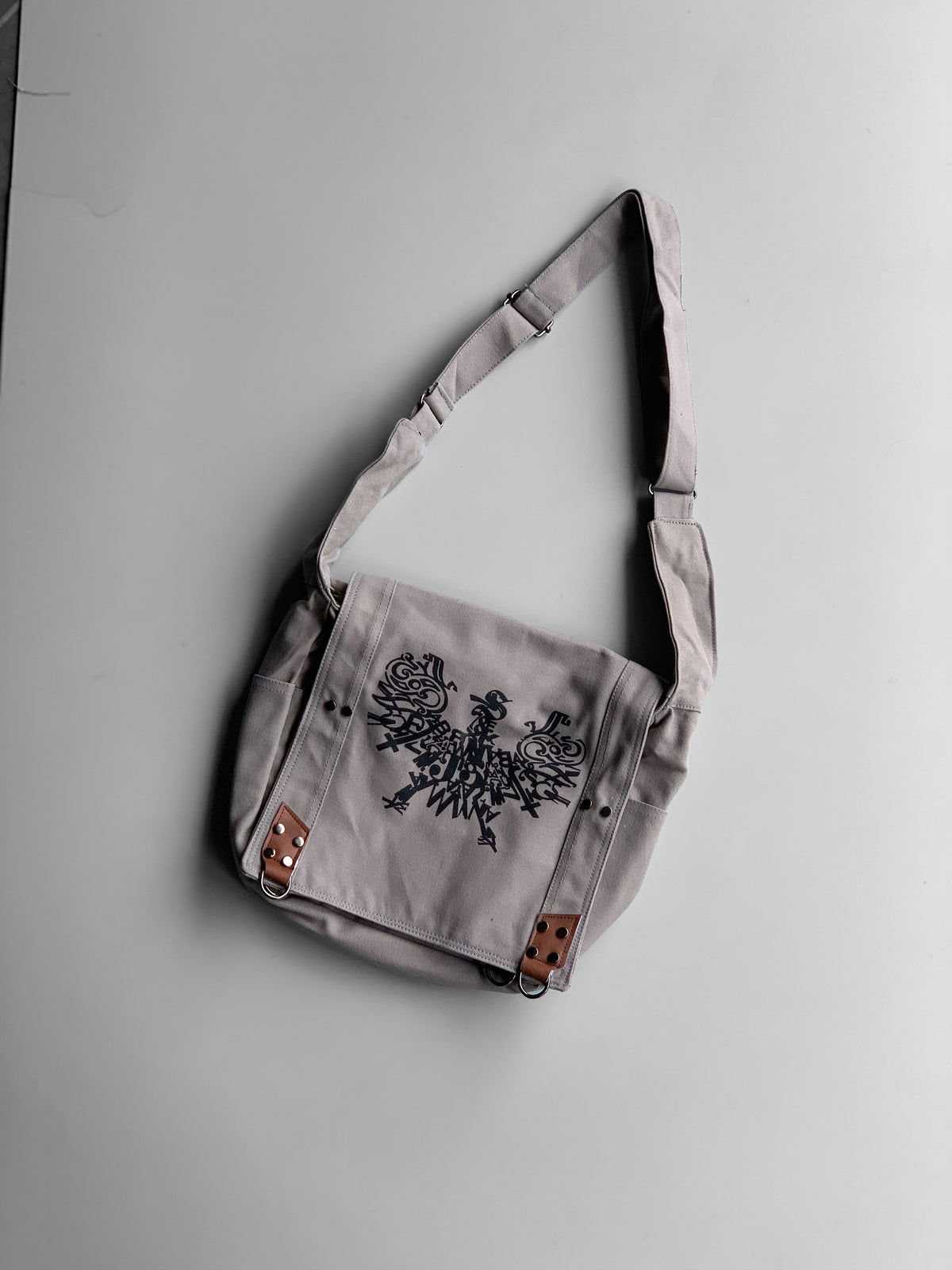 buy night owl messenger bag
