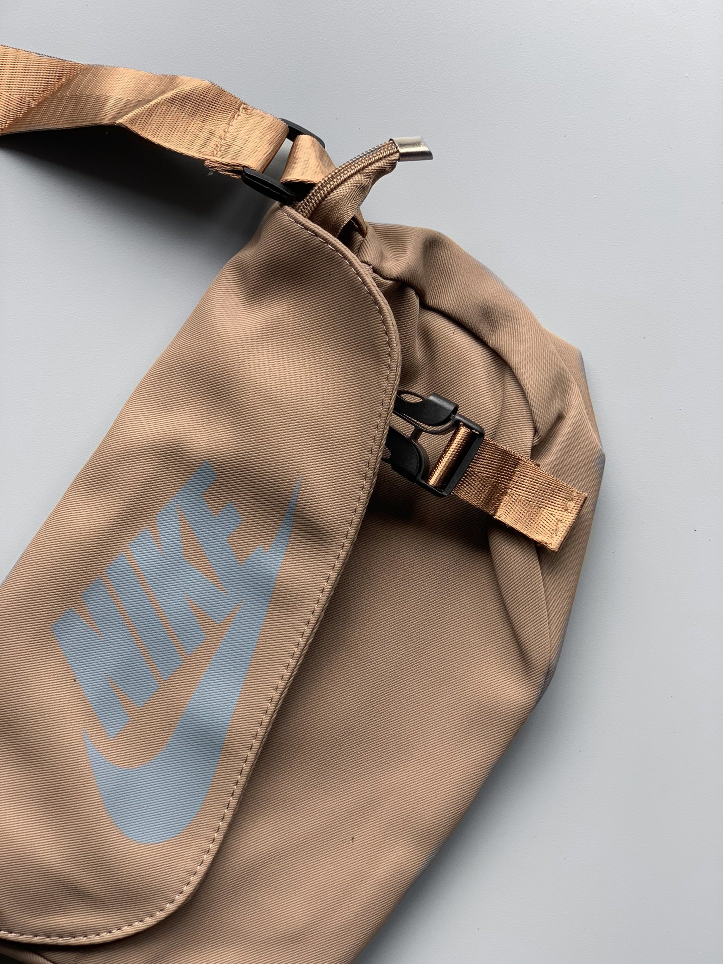 Nike Imp Messenger Bag