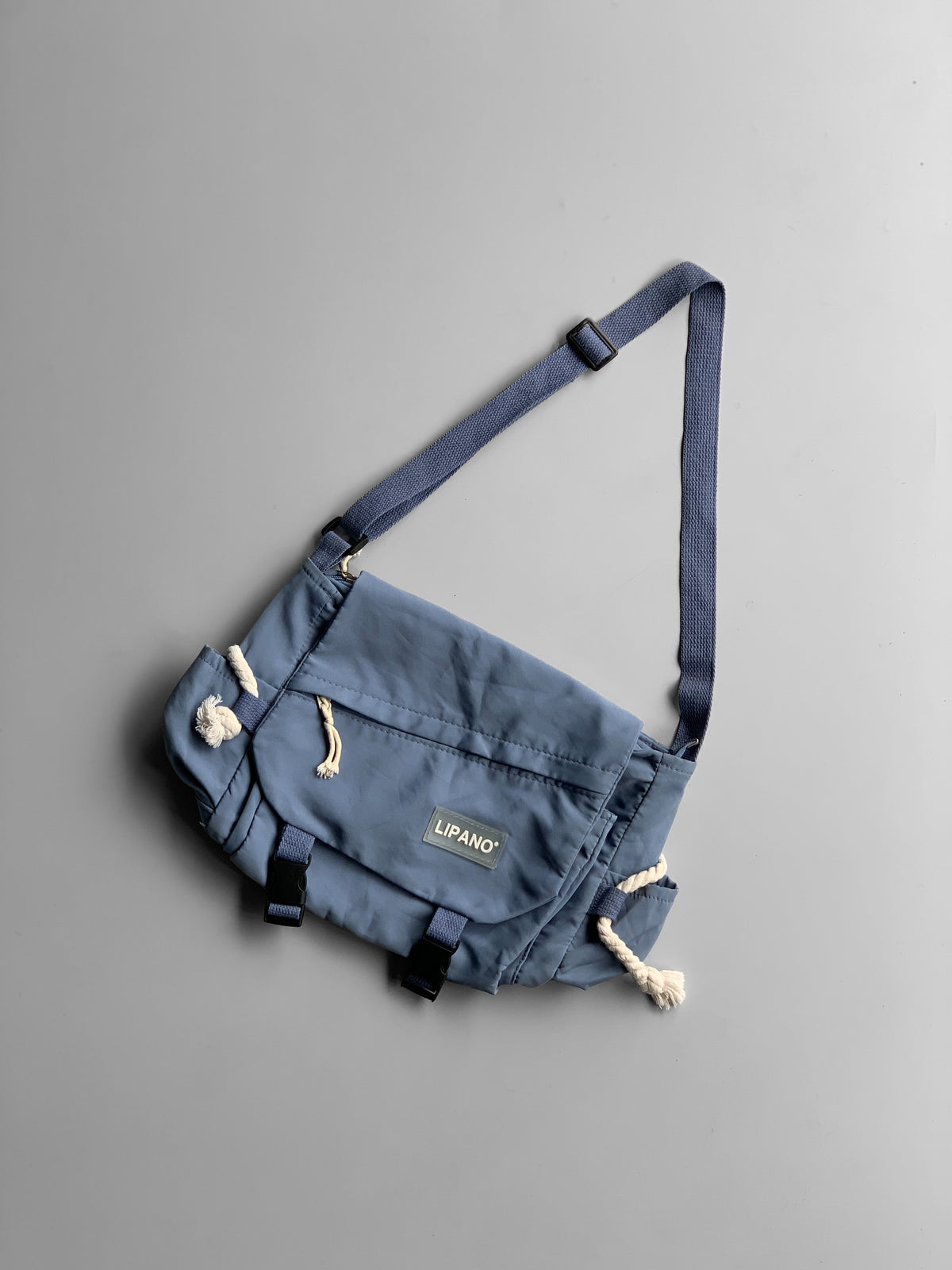 LIPANO imp messenger bag