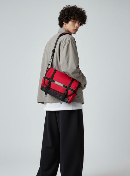 Champ de Messenger Bag