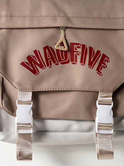 Waufive tote