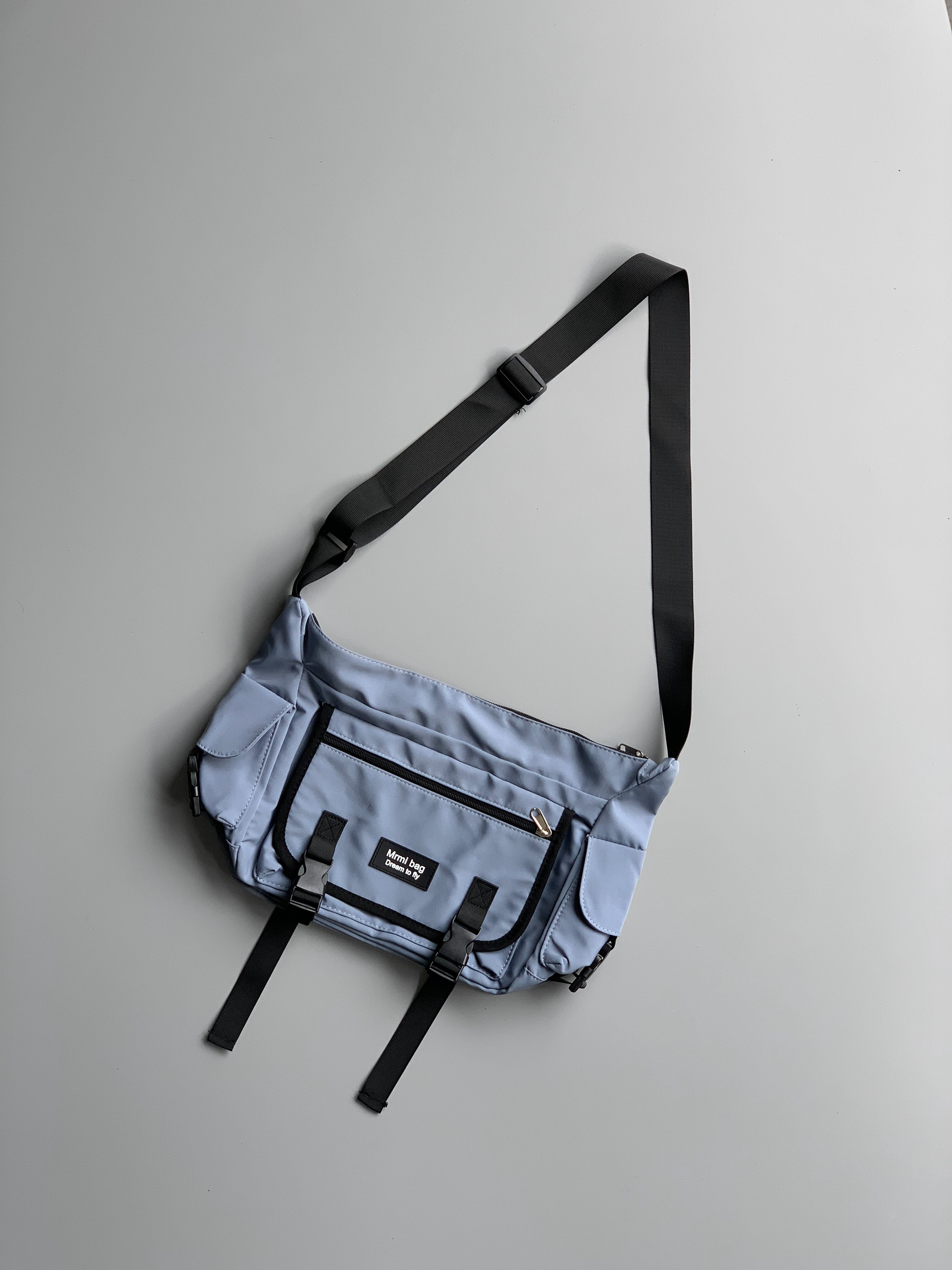 Mrmi Messenger Bag