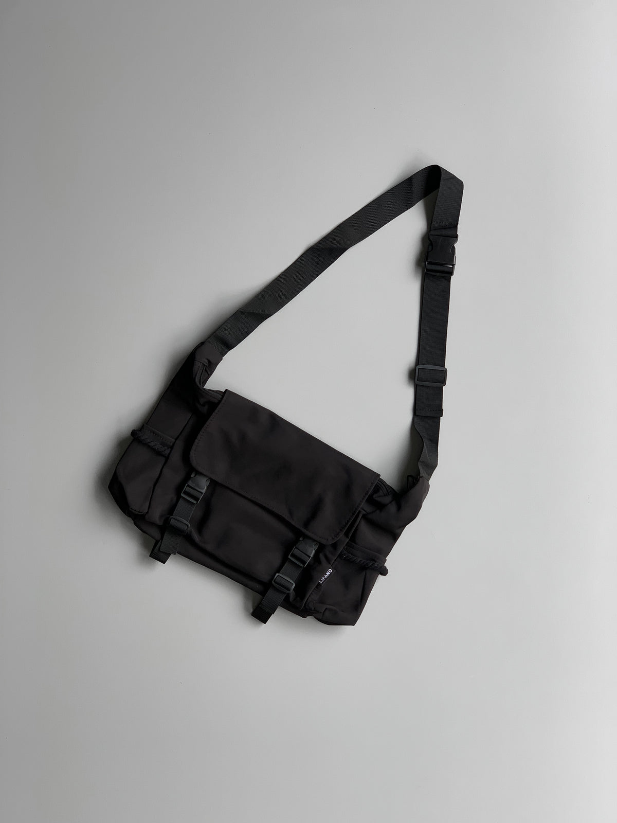Milo Imp Messenger Bag
