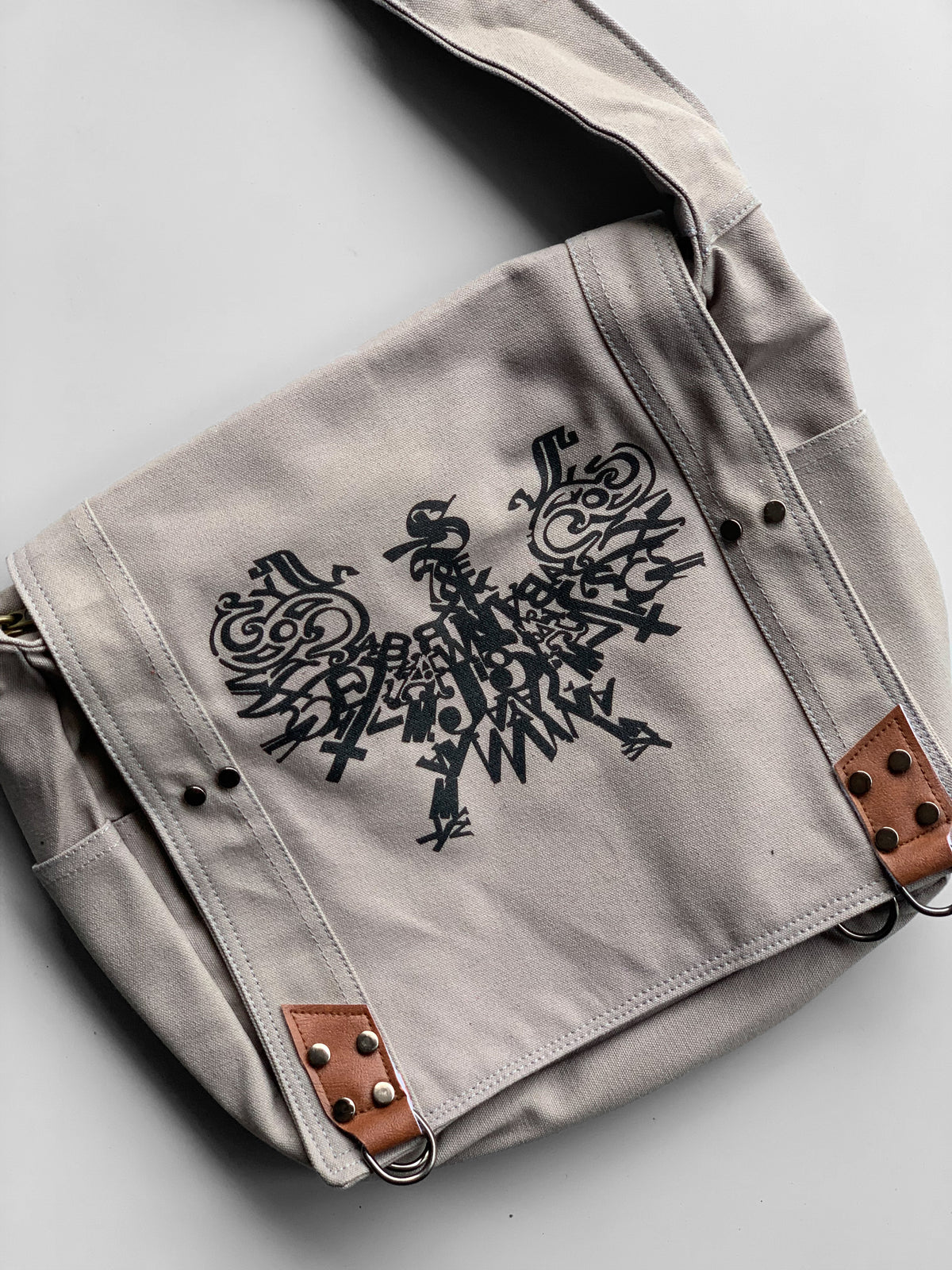 buy night owl messenger bag