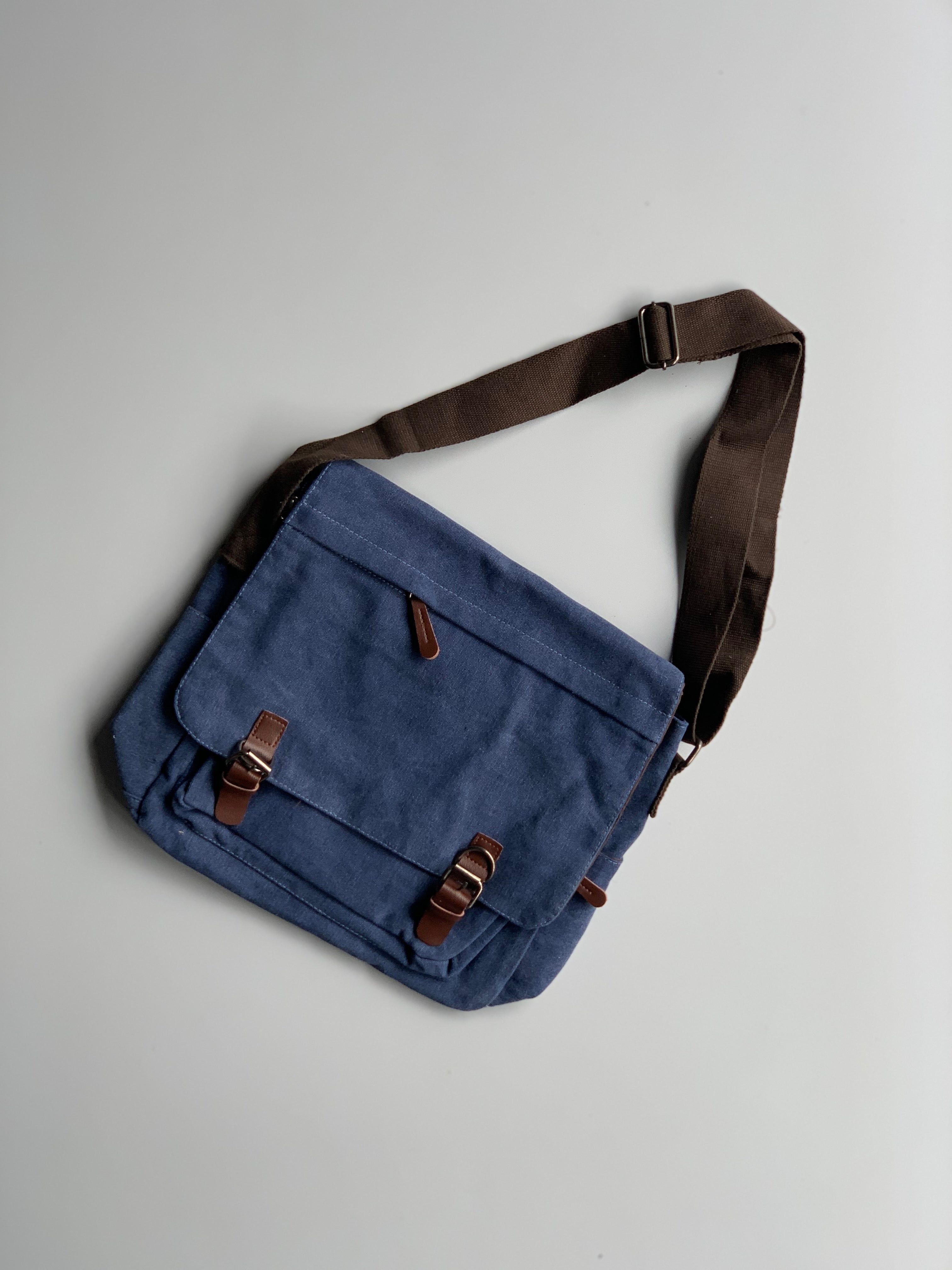 Mactso Messenger Bag