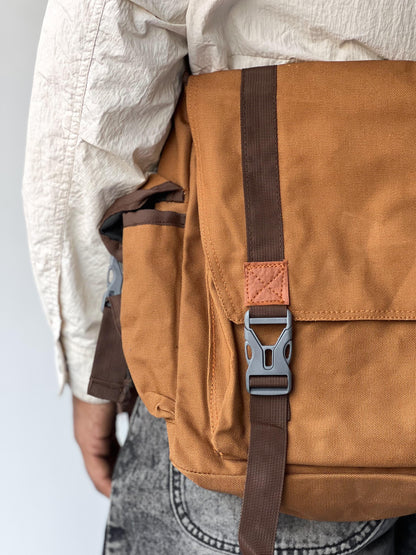 Monarch Messenger