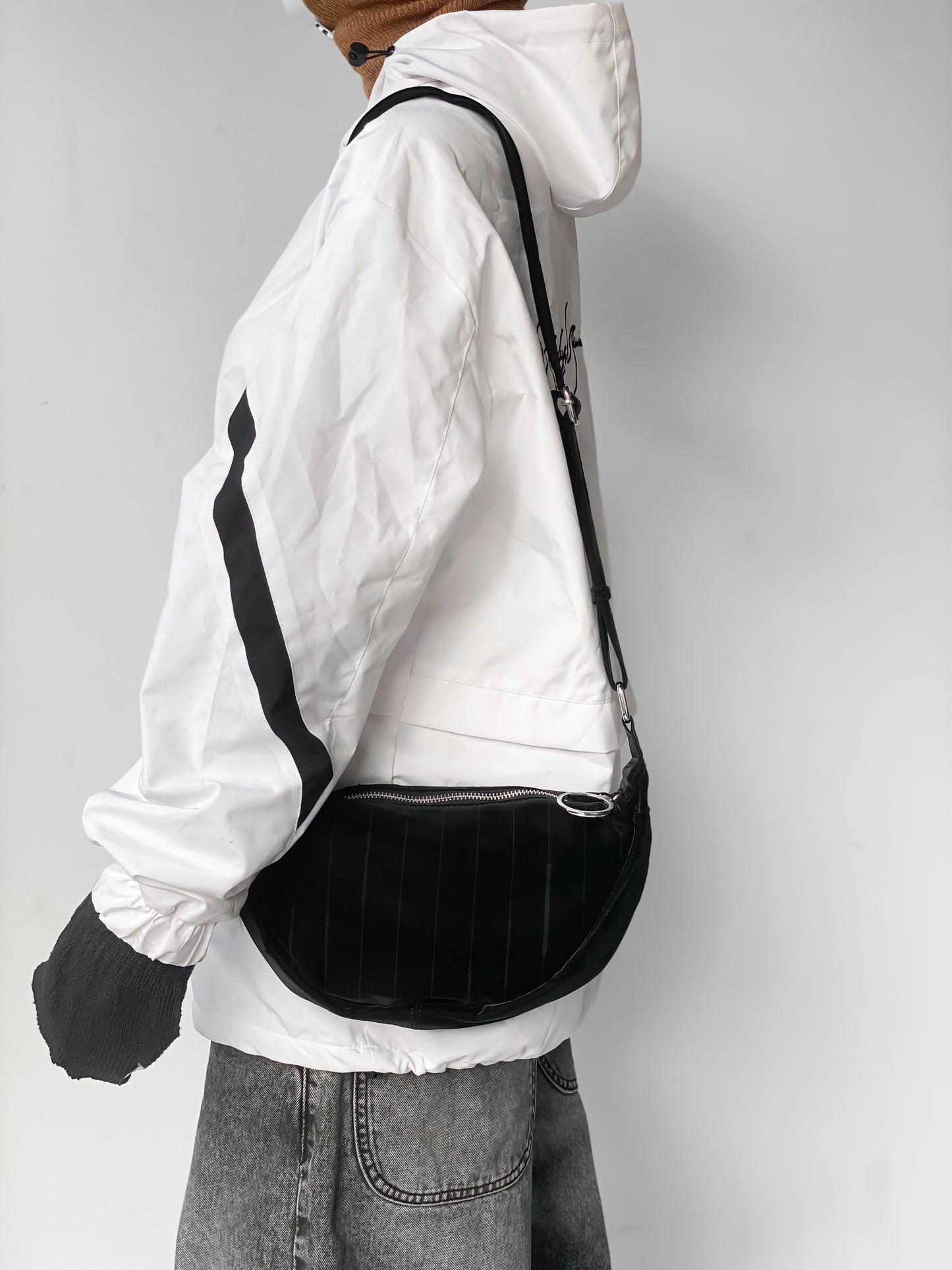 Eclora Premium quality Sling