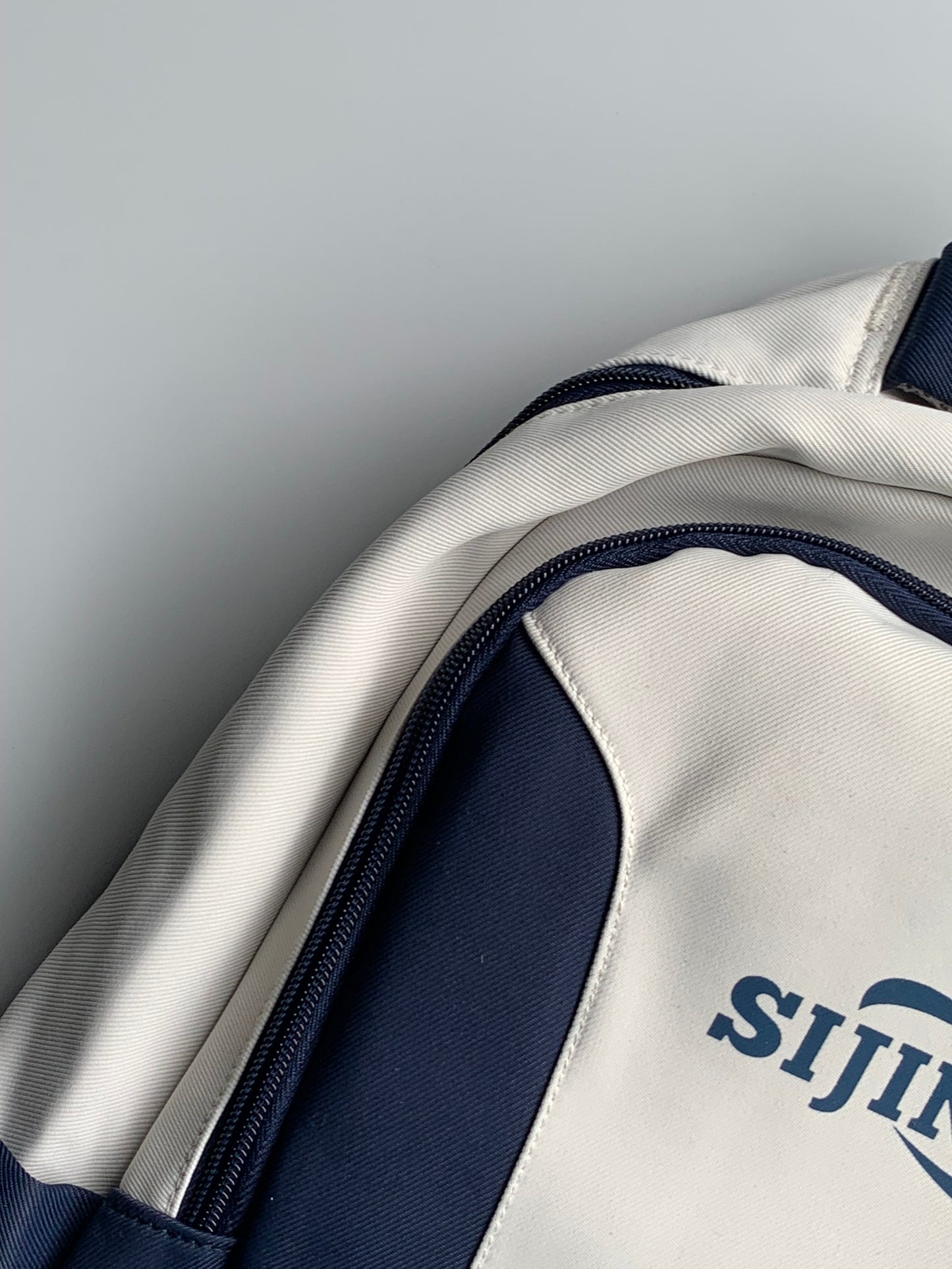 Sijiniao Imported Backpack