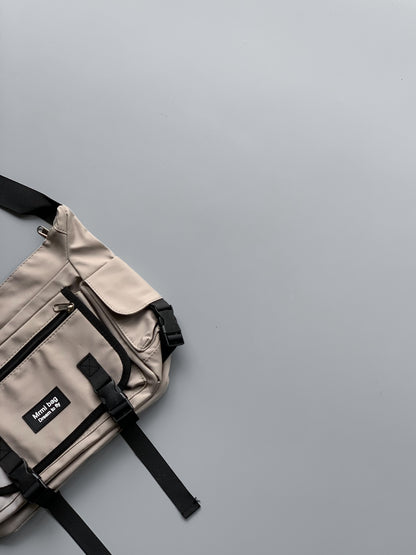 Mrmi Messenger Bag