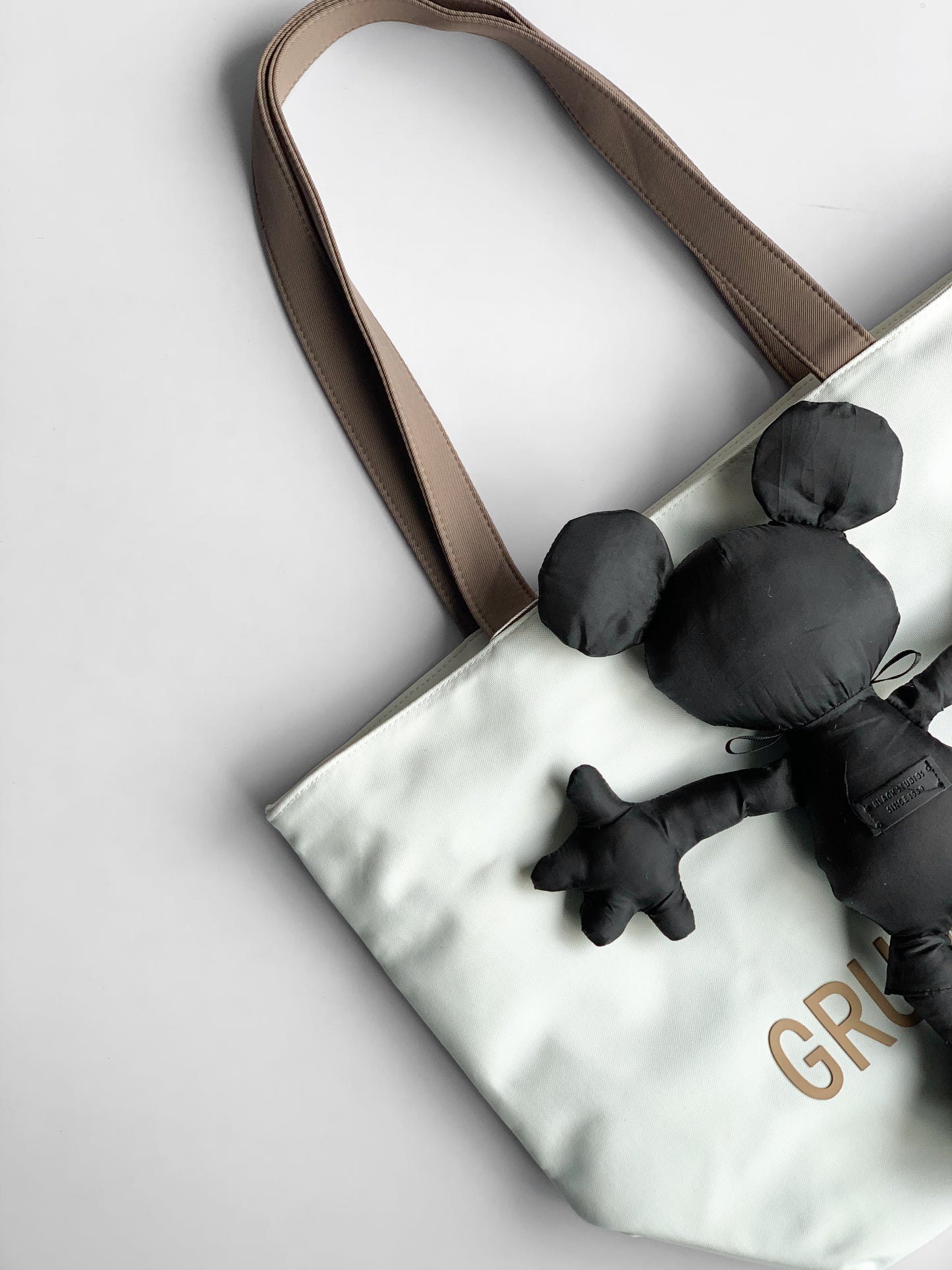Edahk Imp korean Tote