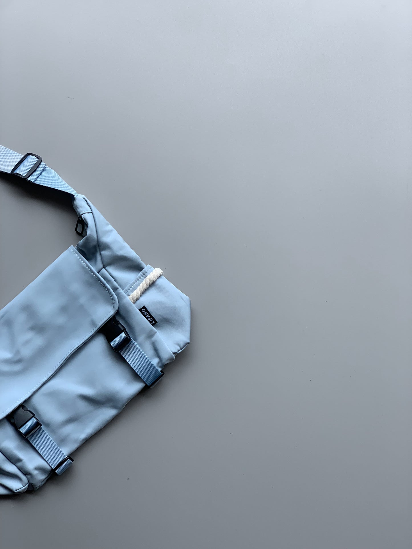 Milo Imp Messenger Bag
