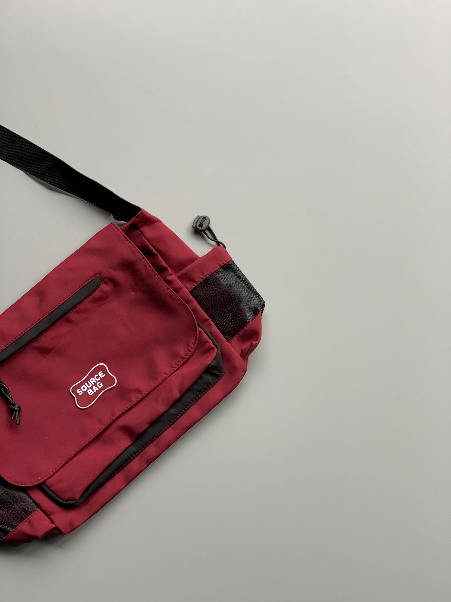 Source Imp Messenger Bag