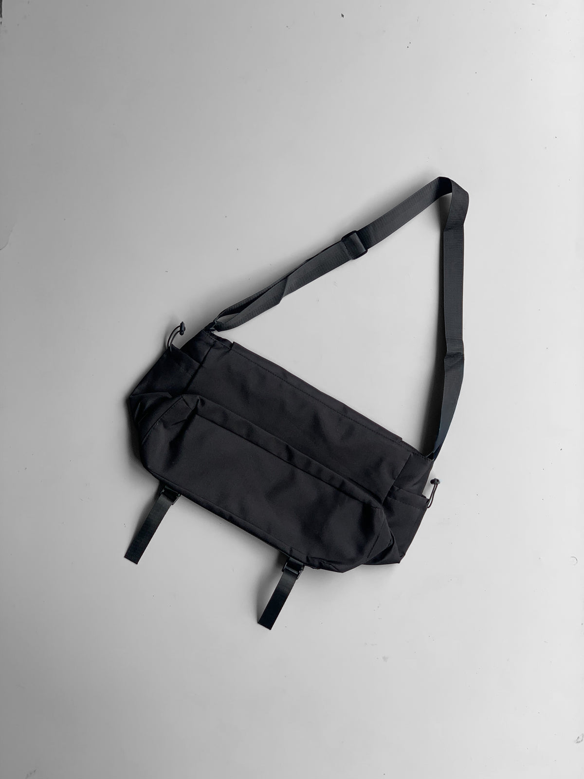FLRSH imp messenger bag