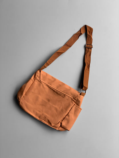 Dadongjia messenger bag
