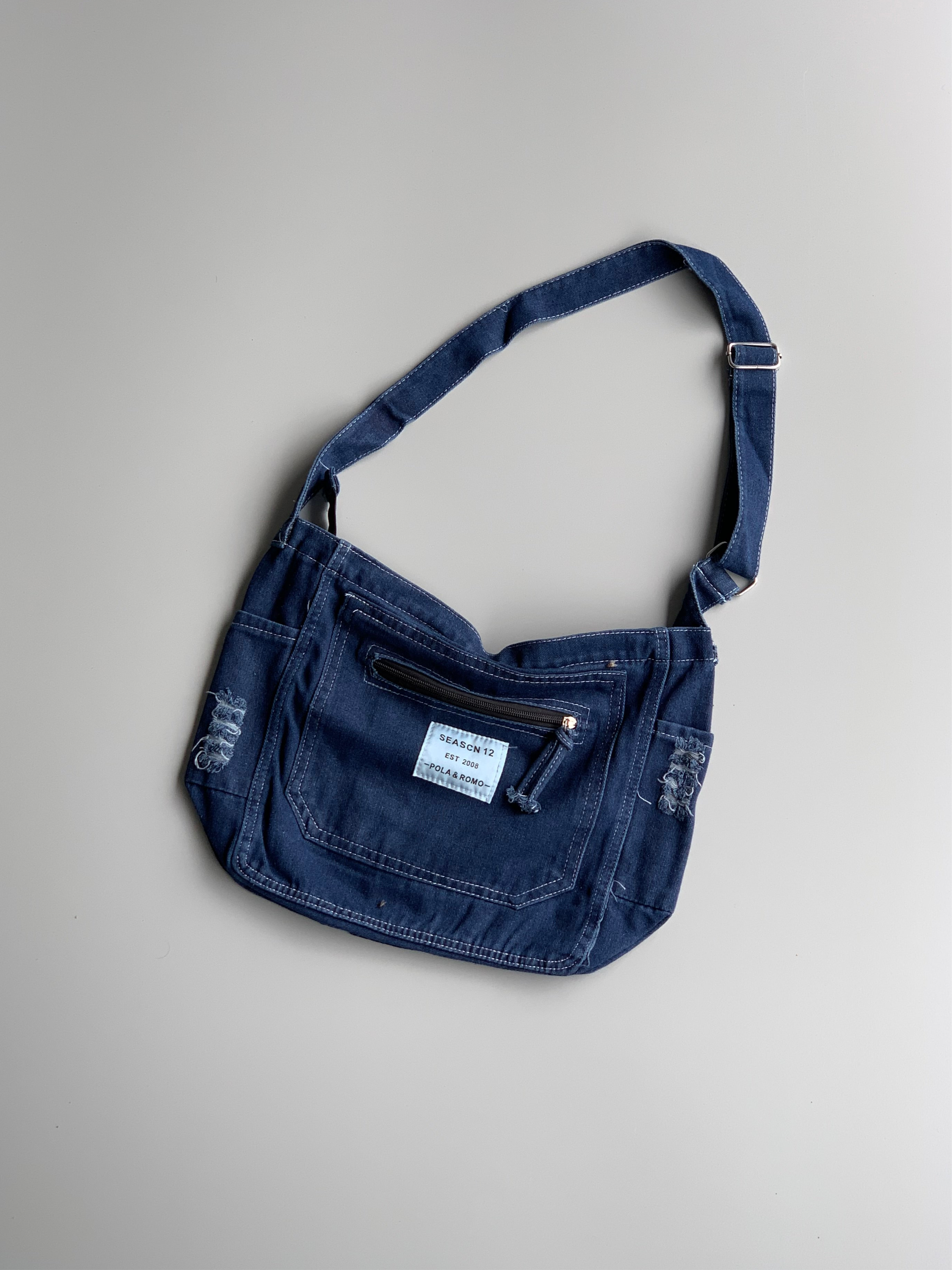 SEASCN-12 Denim Messenger