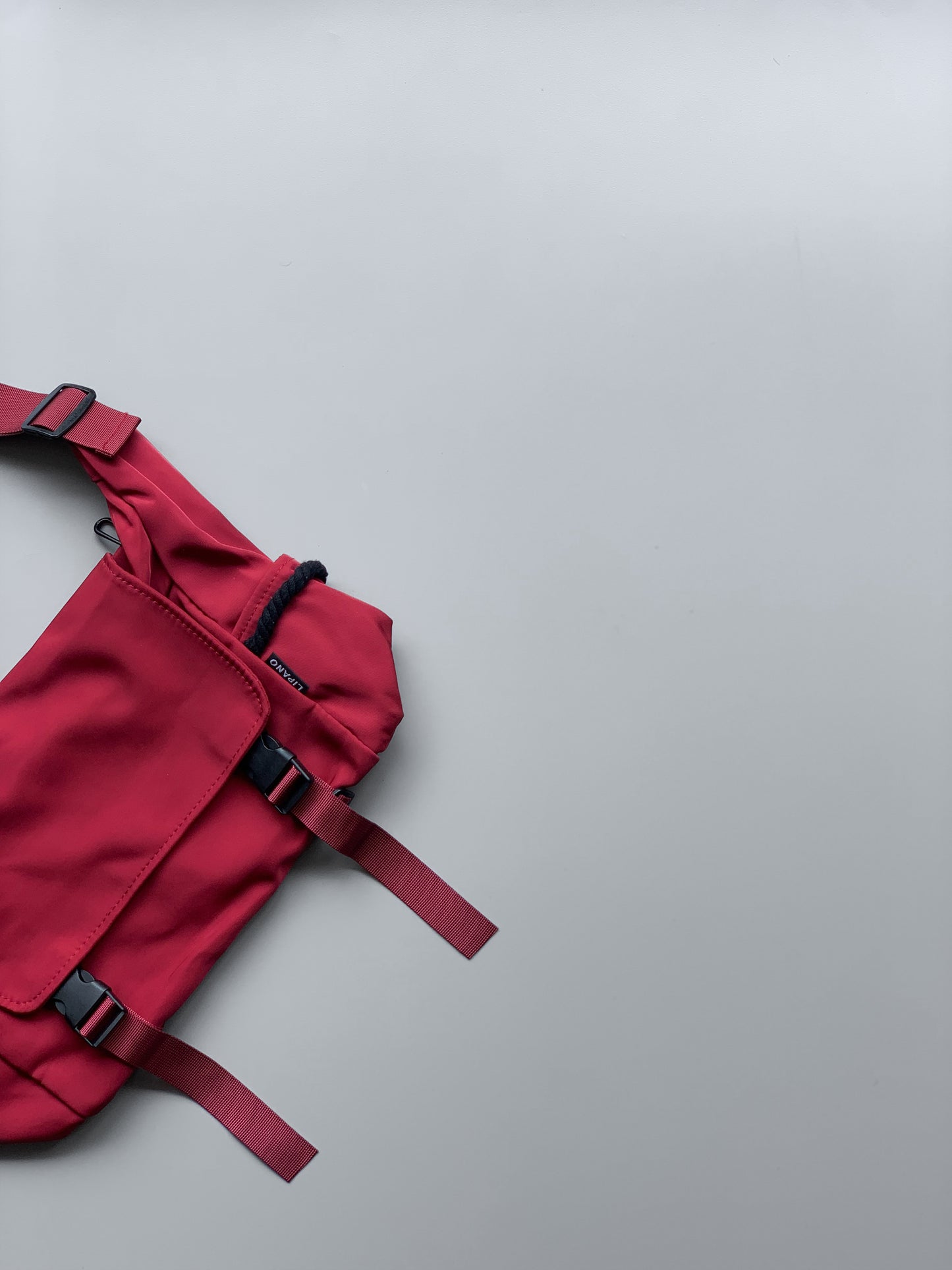 Milo Imp Messenger Bag