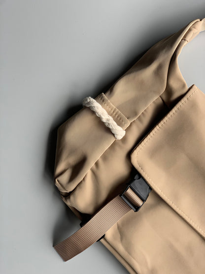 Milo Imp Messenger Bag