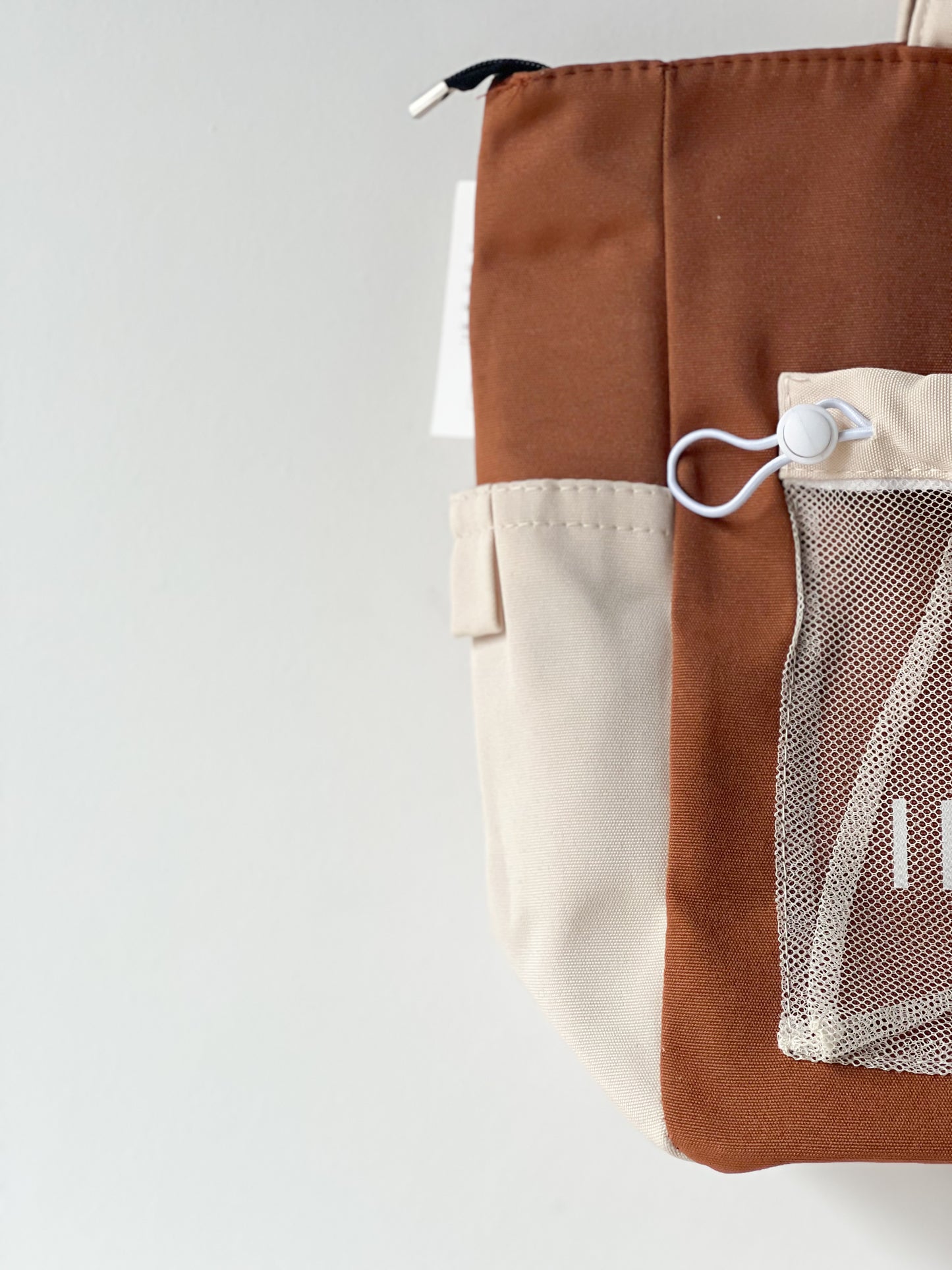 Elara Pacific Tote