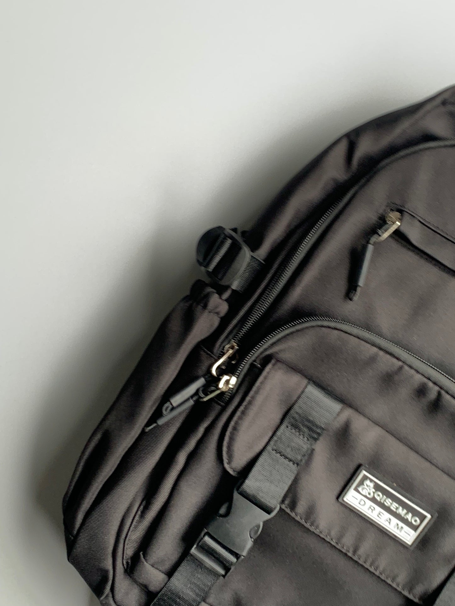 QISEMAO imp backpack